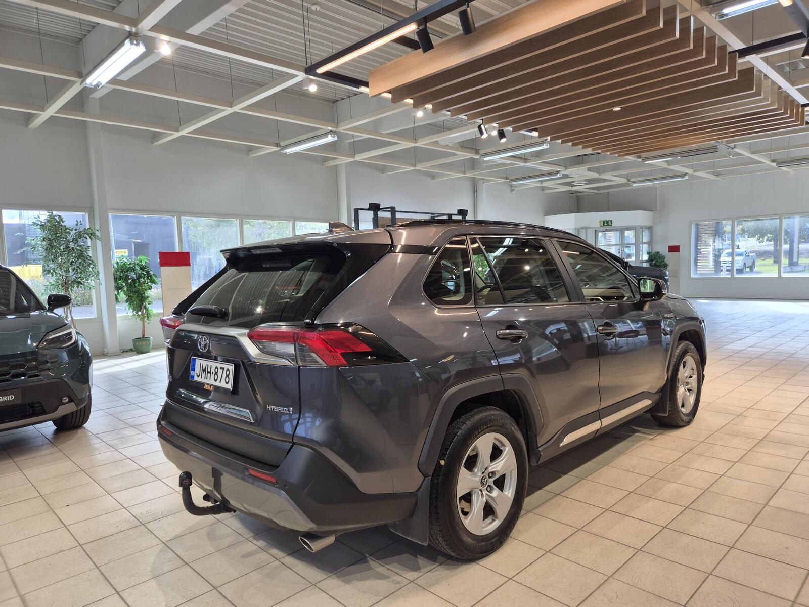 TOYOTA RAV4 2019