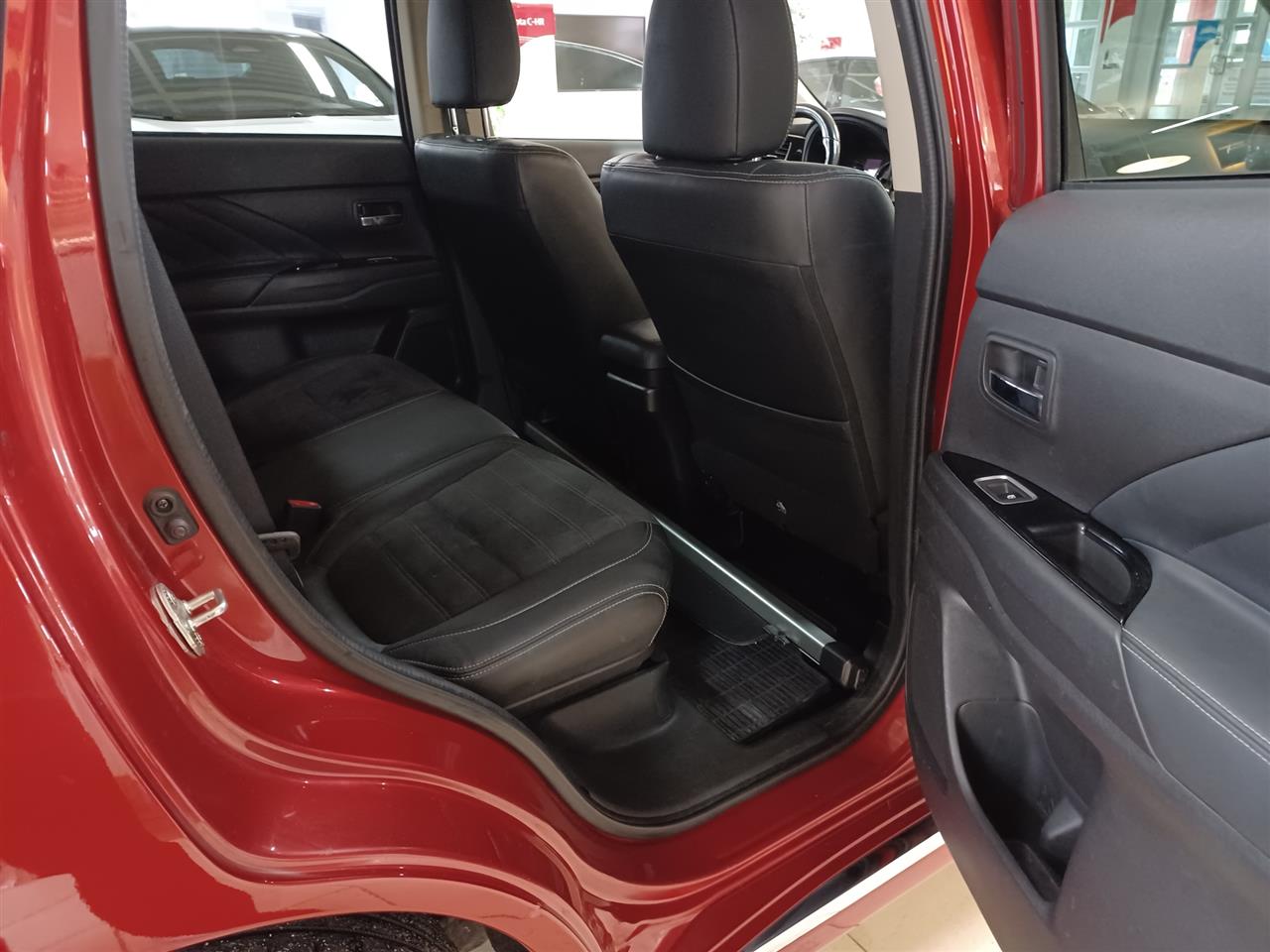 Mitsubishi Outlander 2017