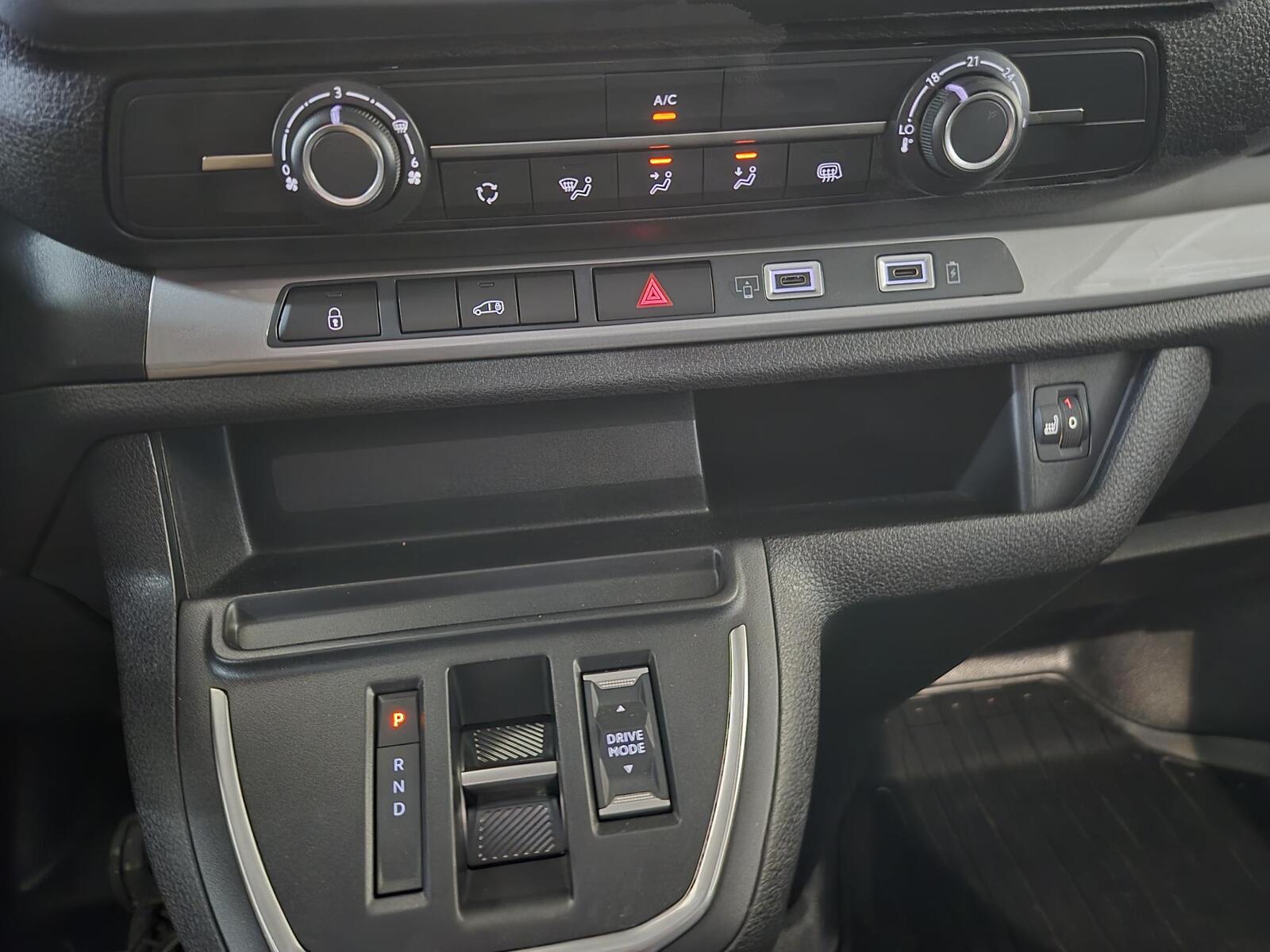 Toyota Proace 2025