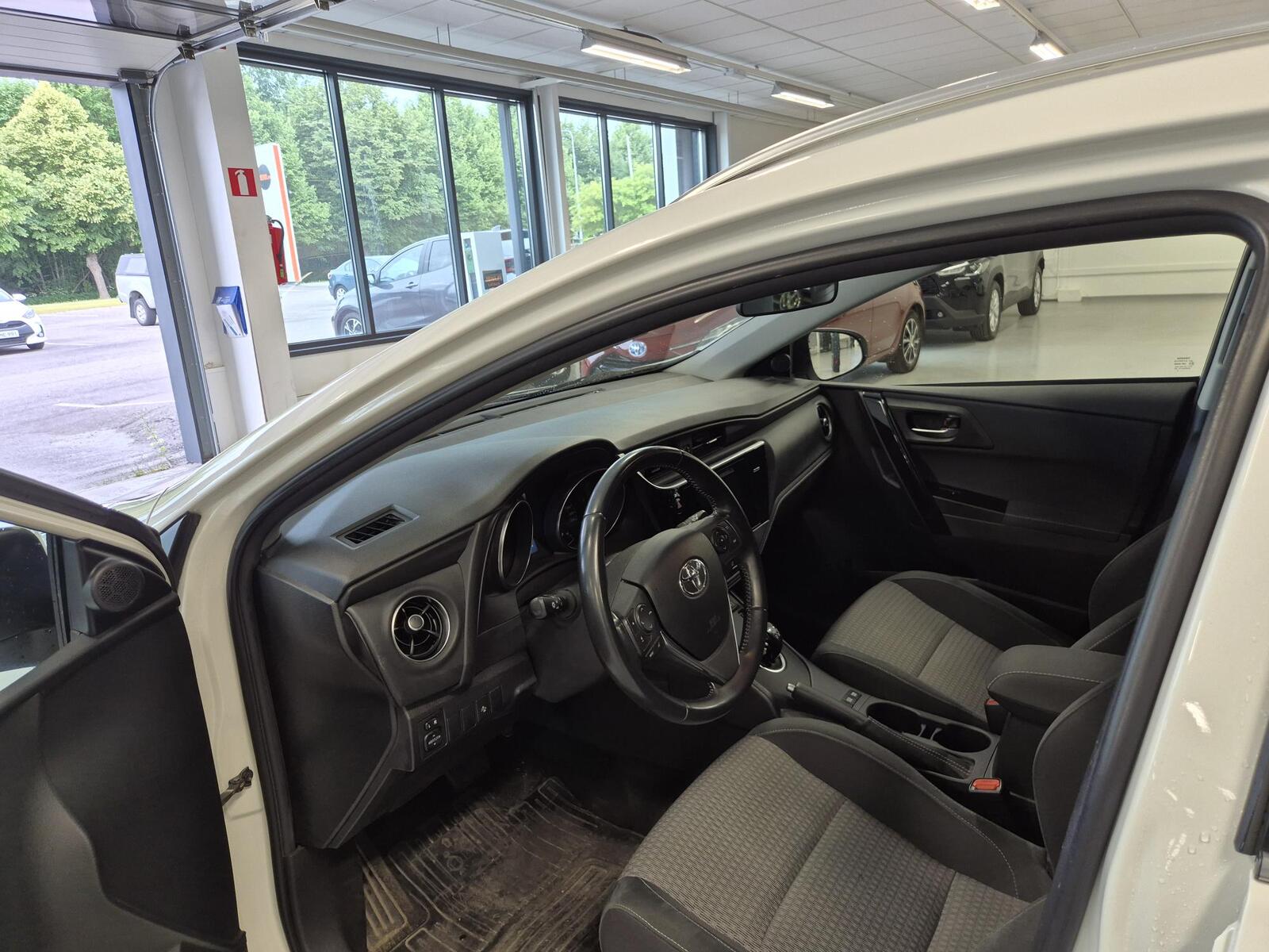 Toyota Auris 2018