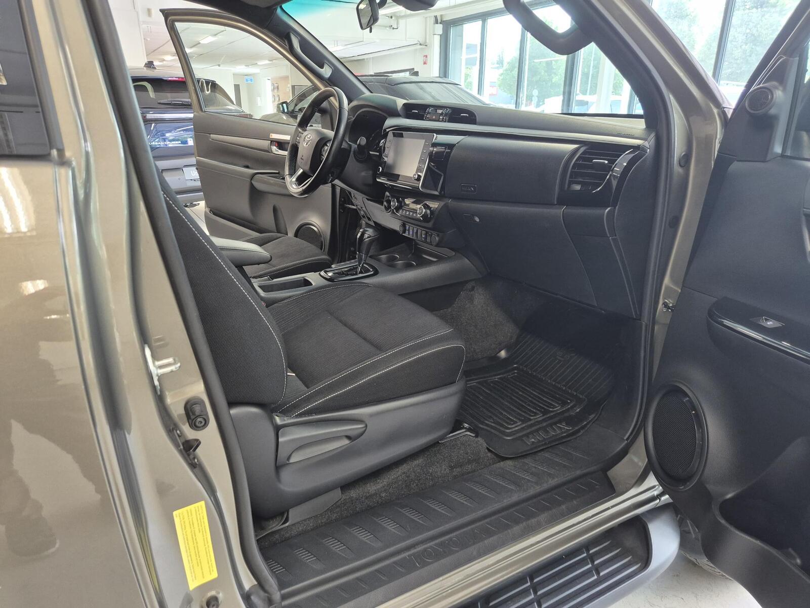 Toyota Hilux 2022