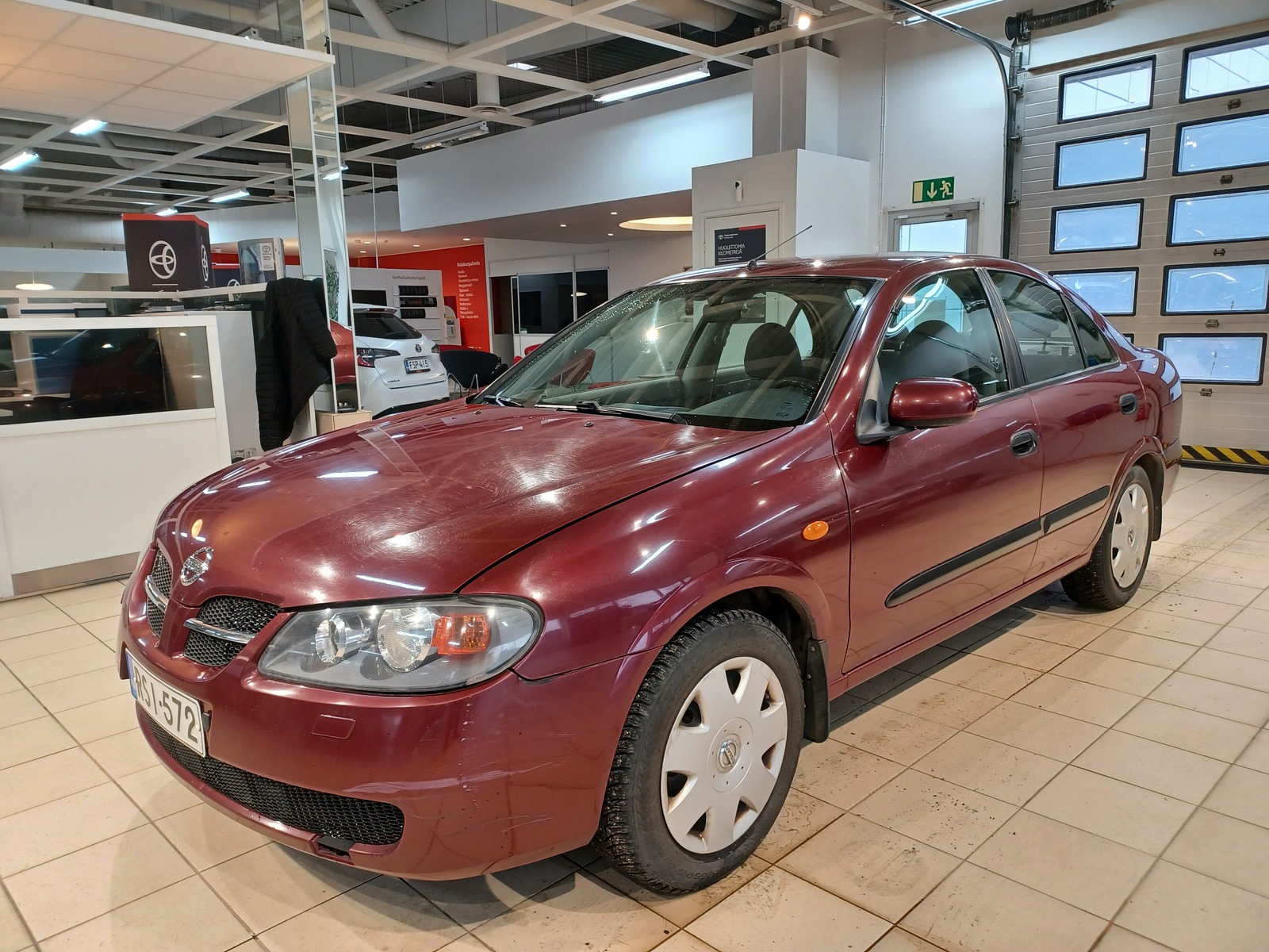 Nissan Almera 2002