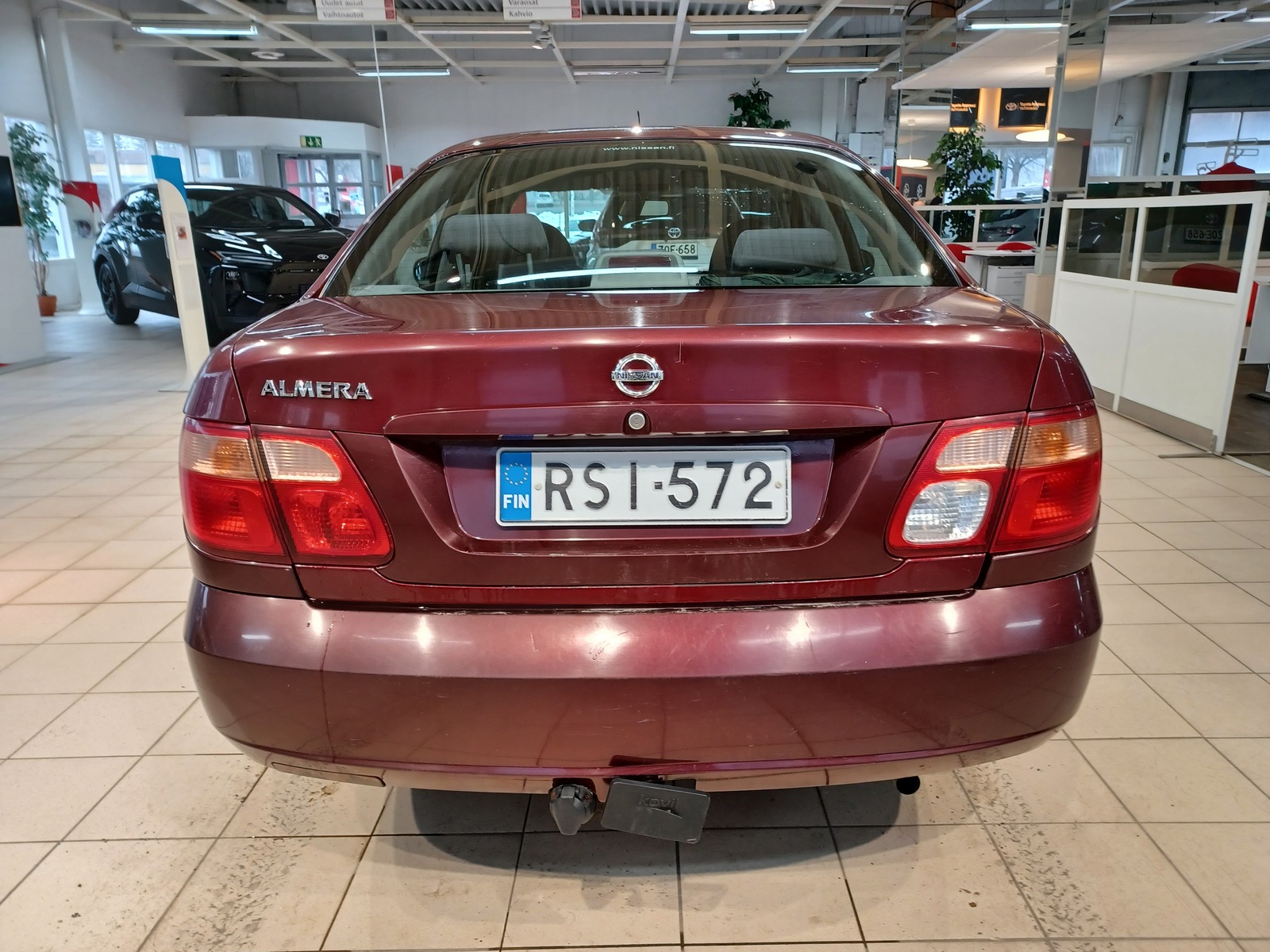 Nissan Almera 2002