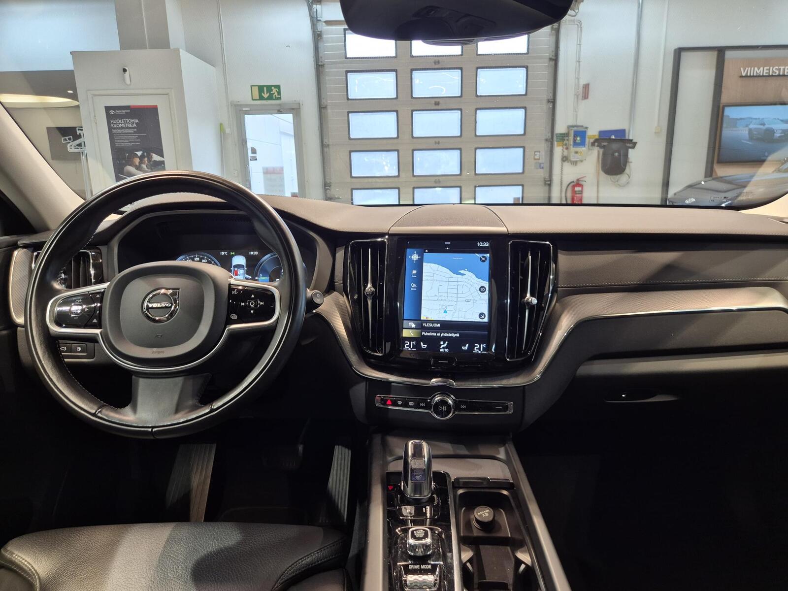 VOLVO XC60 2019
