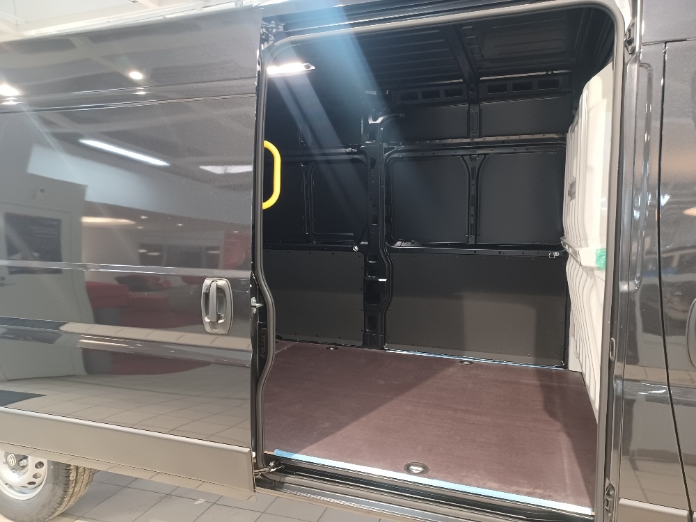 Toyota Proace MAX 2025