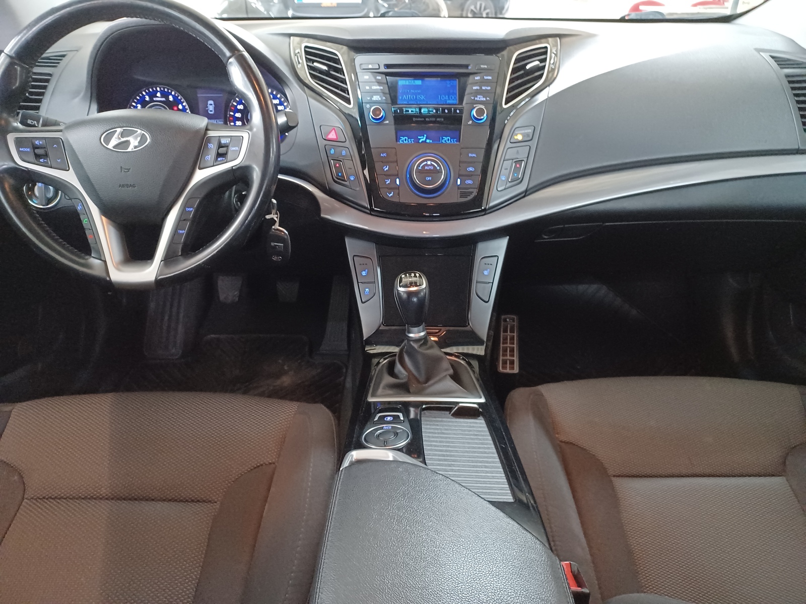 Hyundai i40 2012