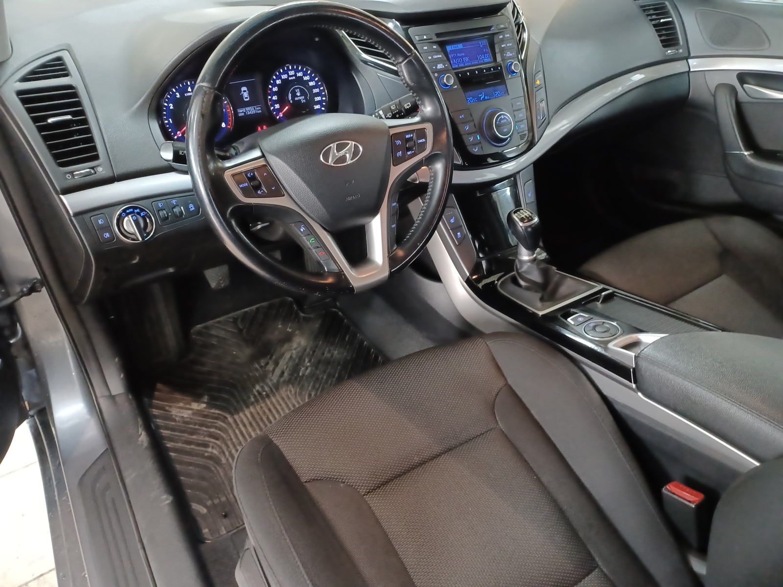 Hyundai i40 2012