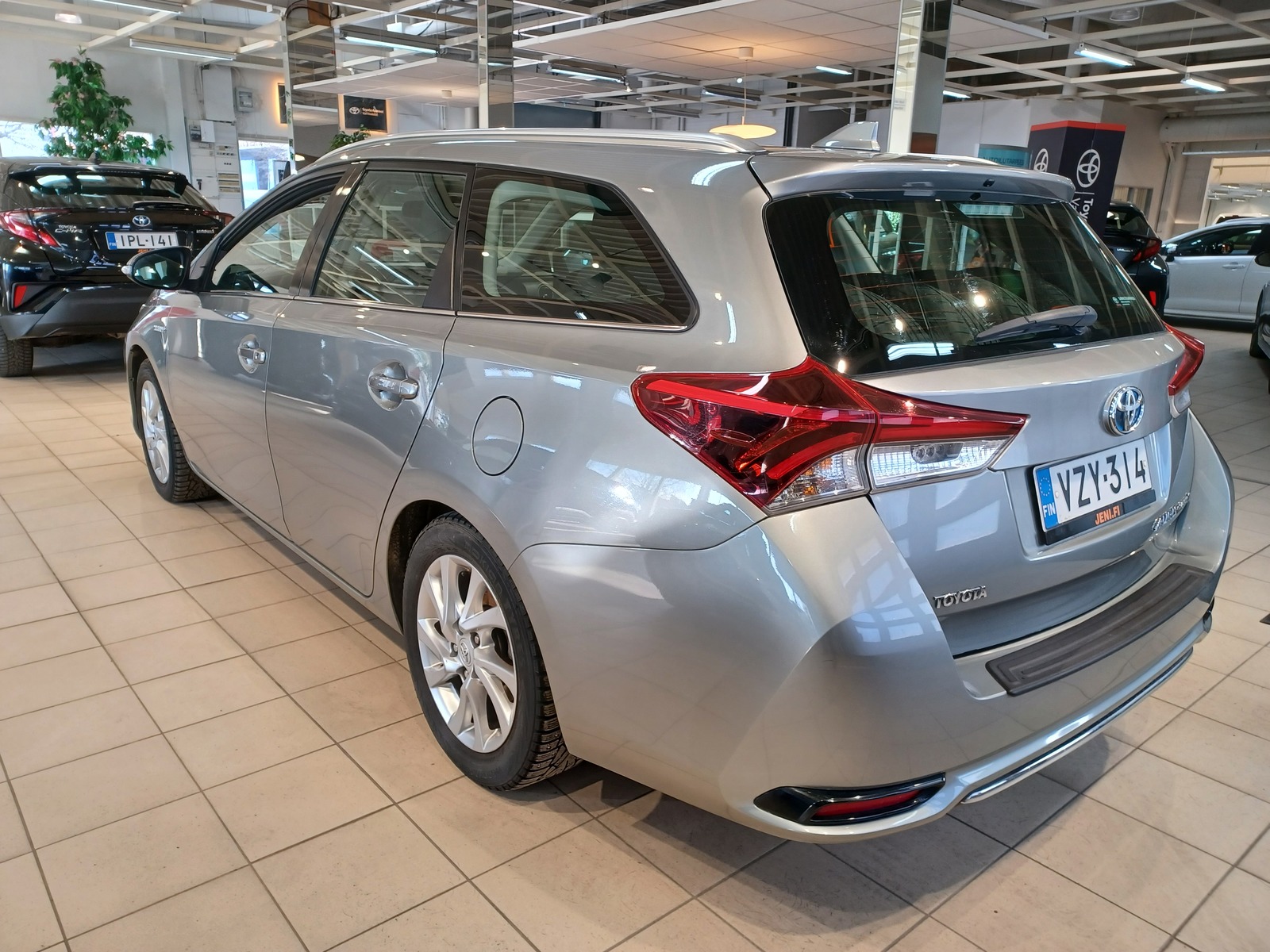 Toyota Auris 2016