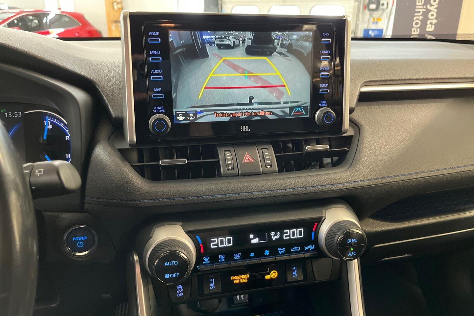 TOYOTA RAV4 19