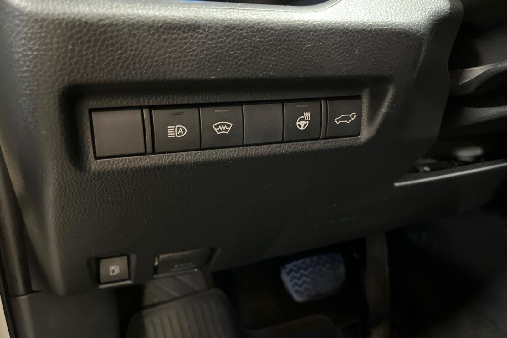 TOYOTA RAV4 23