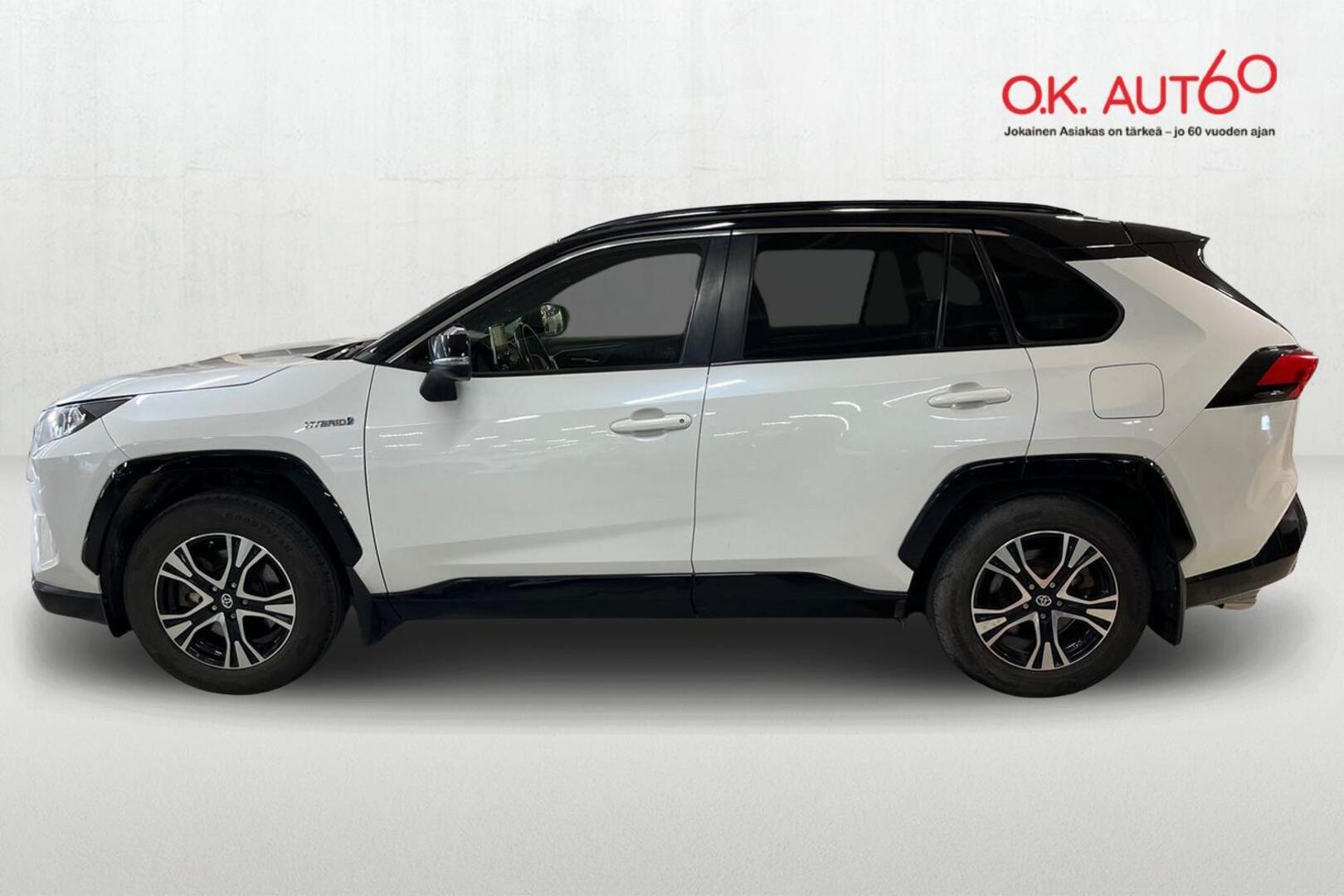 TOYOTA RAV4 5