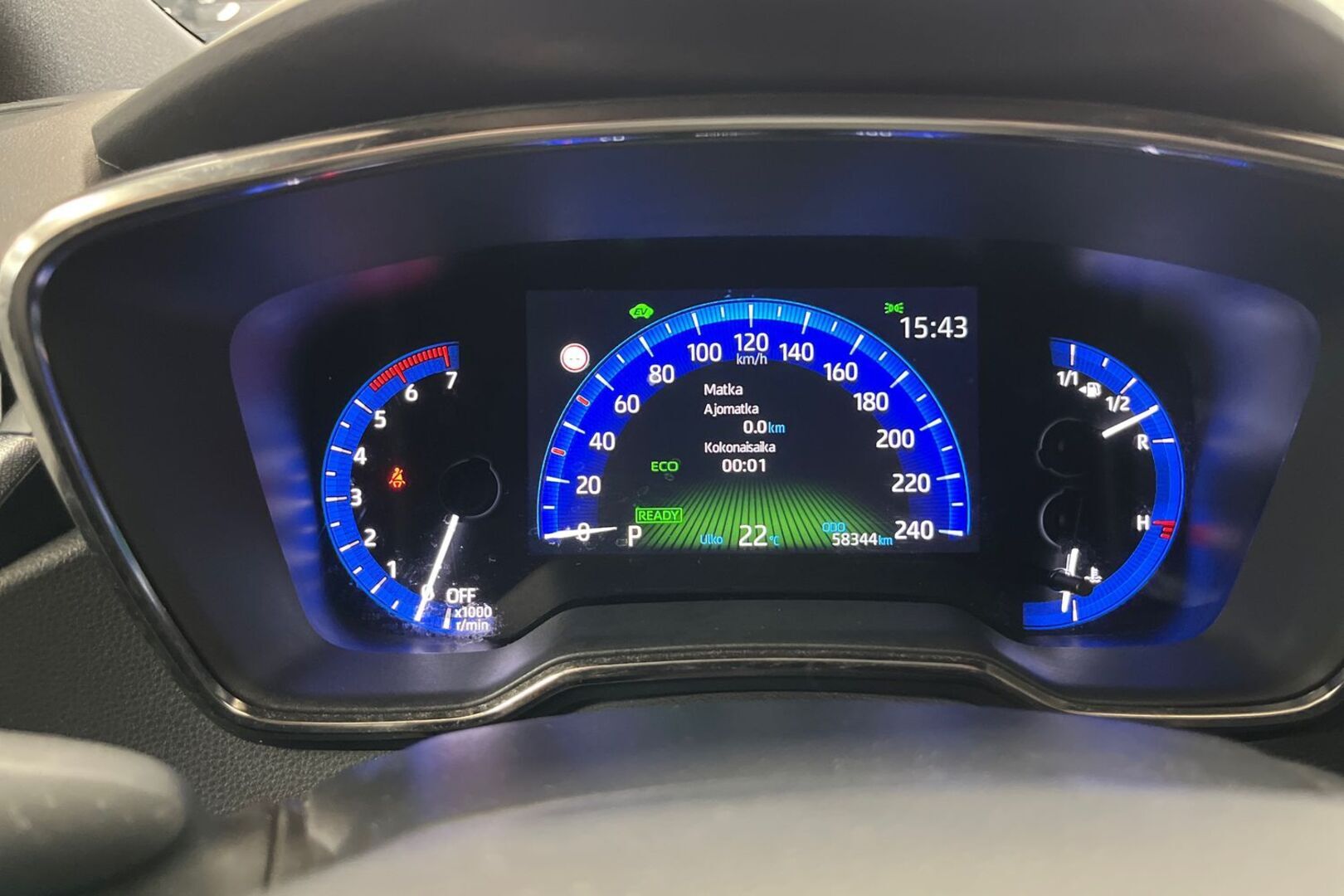 TOYOTA COROLLA 13