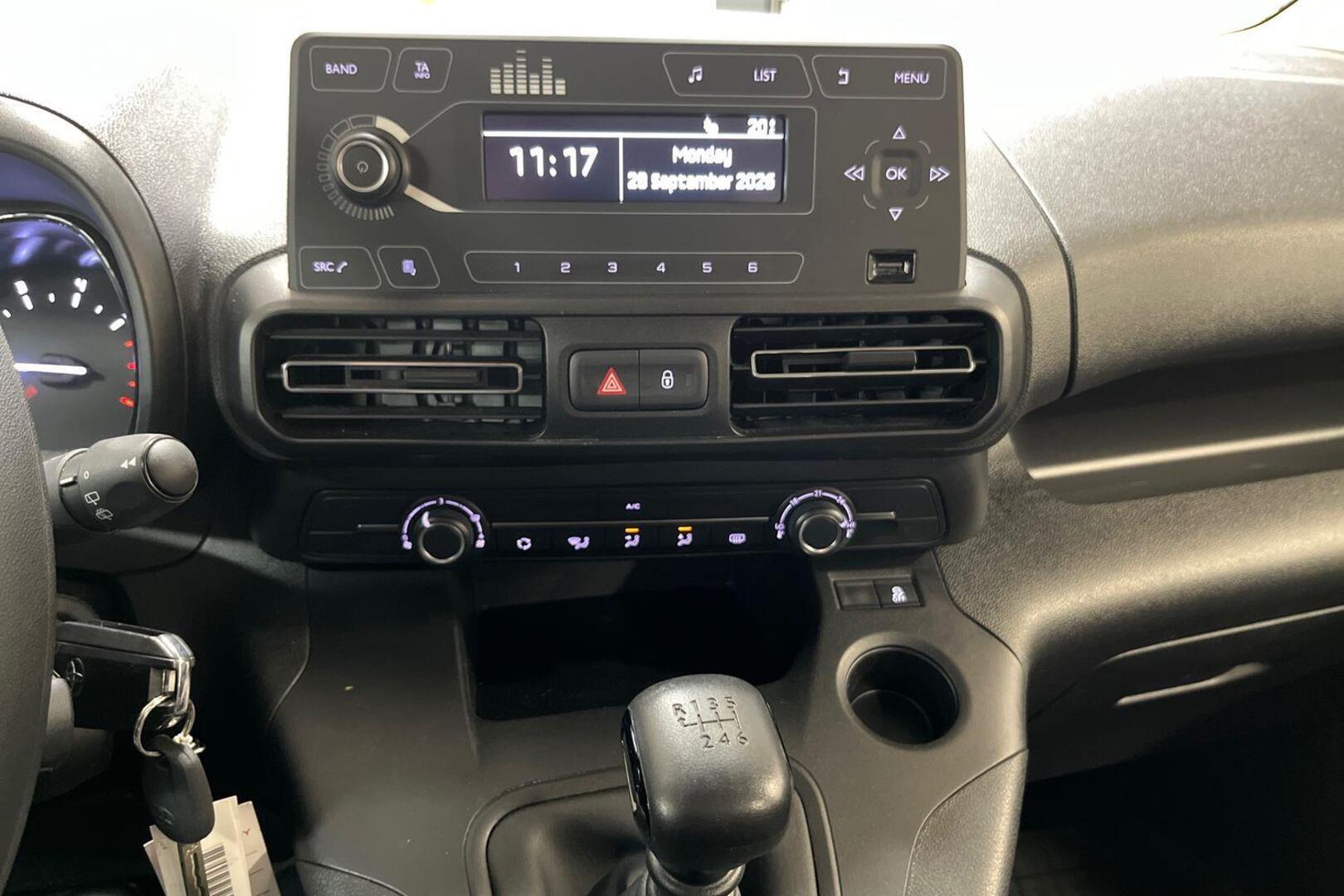 TOYOTA Proace CITY Verso 11