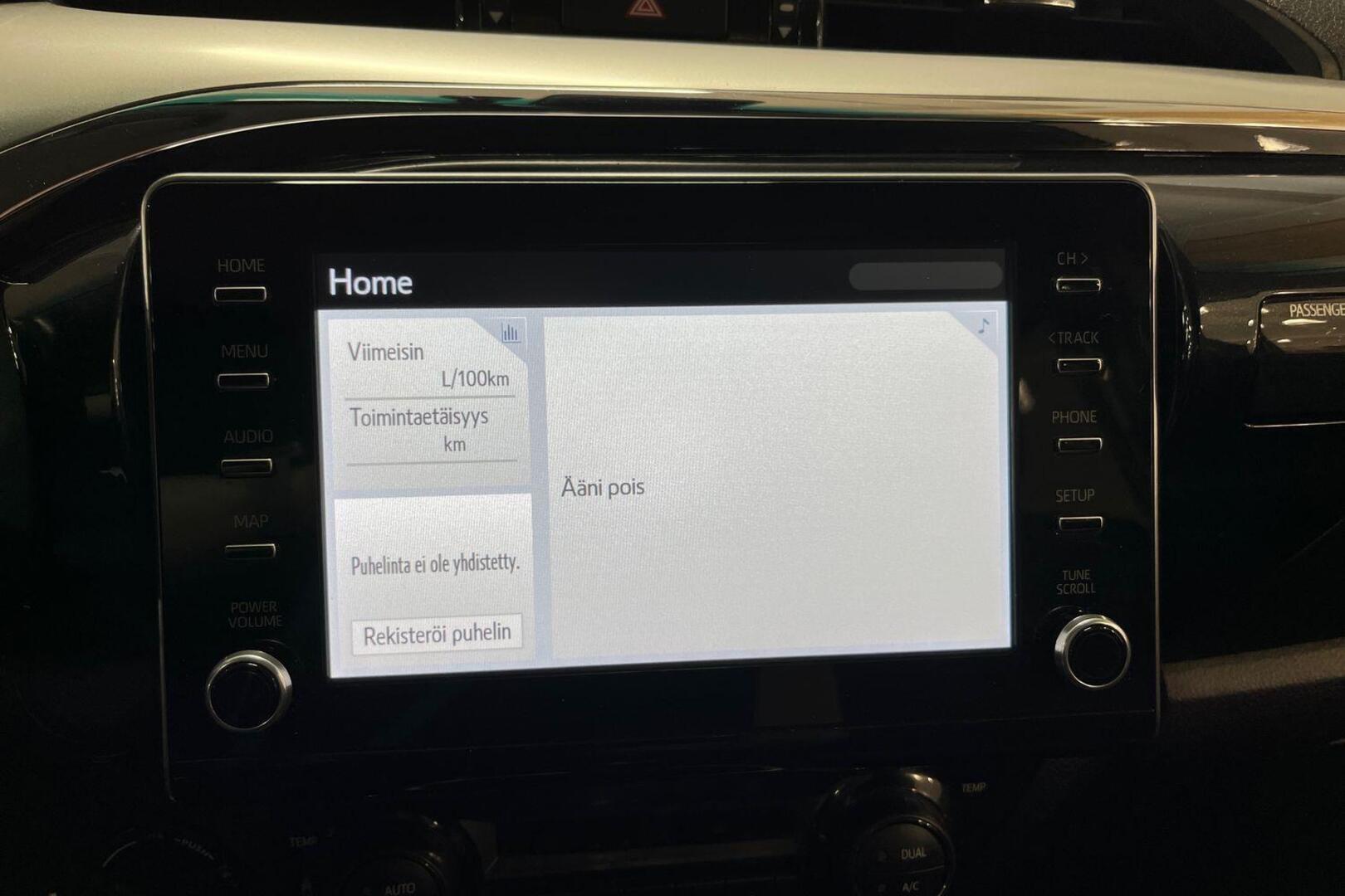 TOYOTA HILUX 14