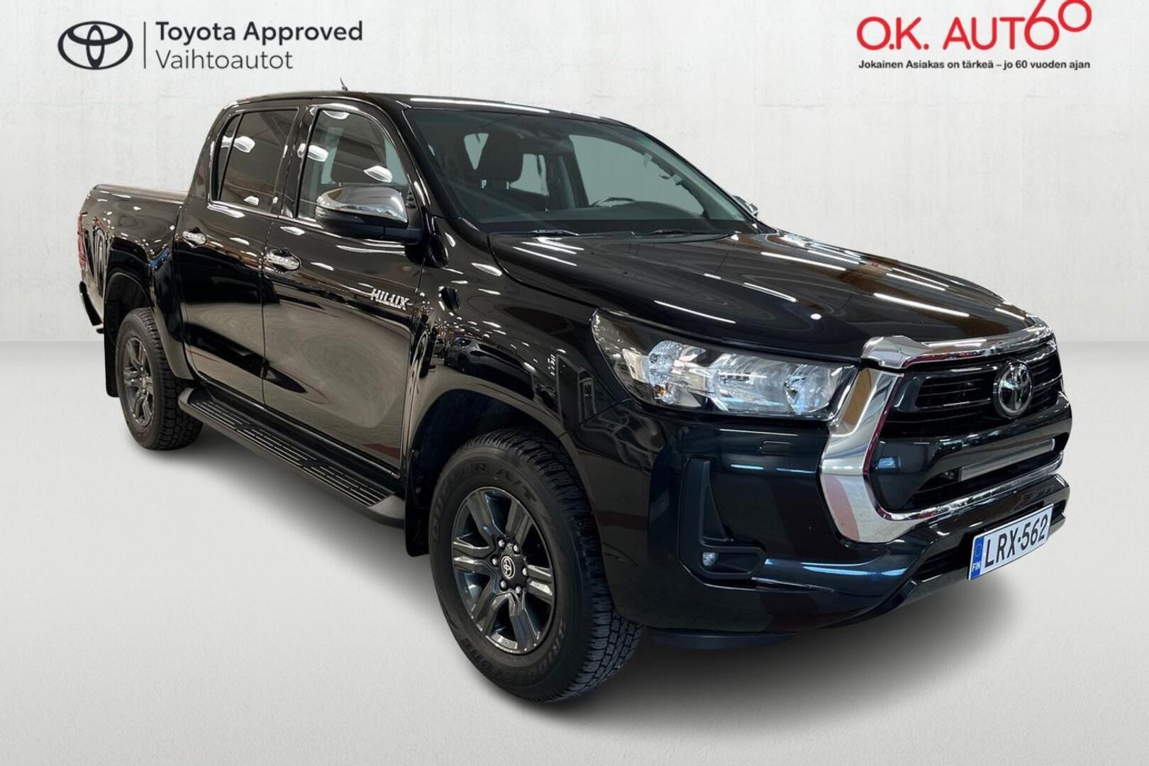 TOYOTA HILUX 6