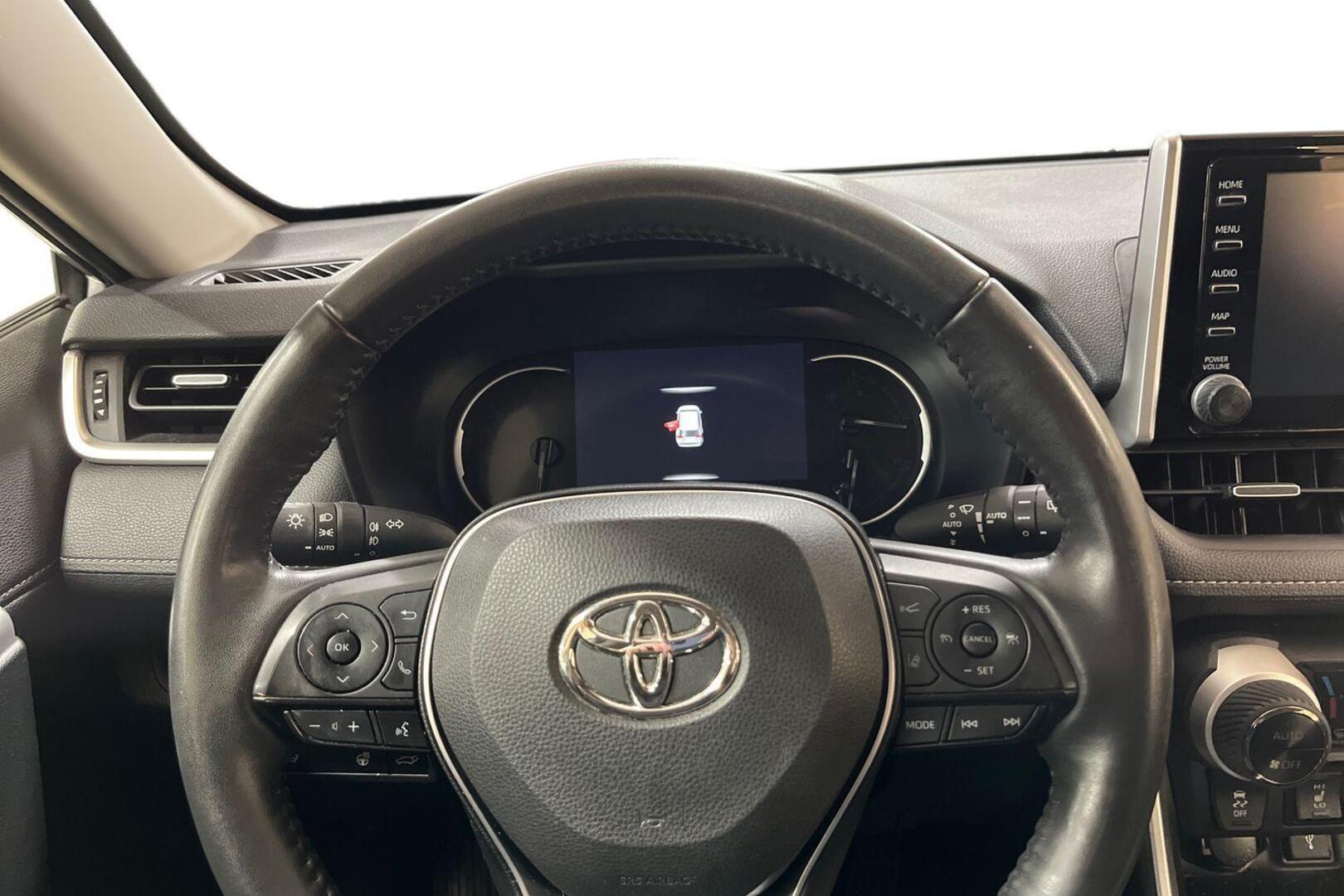 TOYOTA RAV4 12