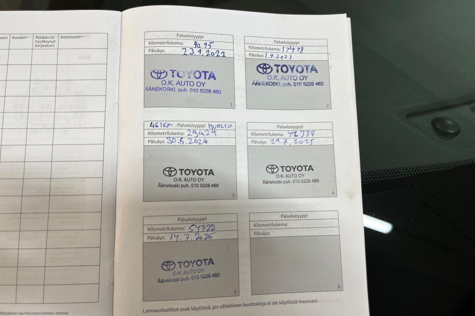 TOYOTA RAV4 19