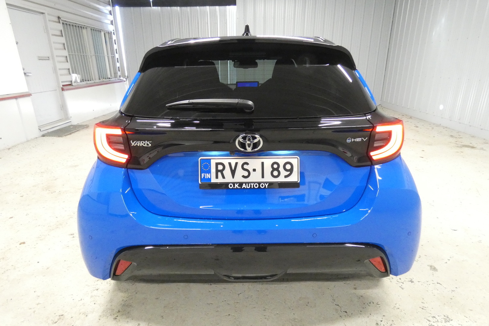 TOYOTA YARIS 4