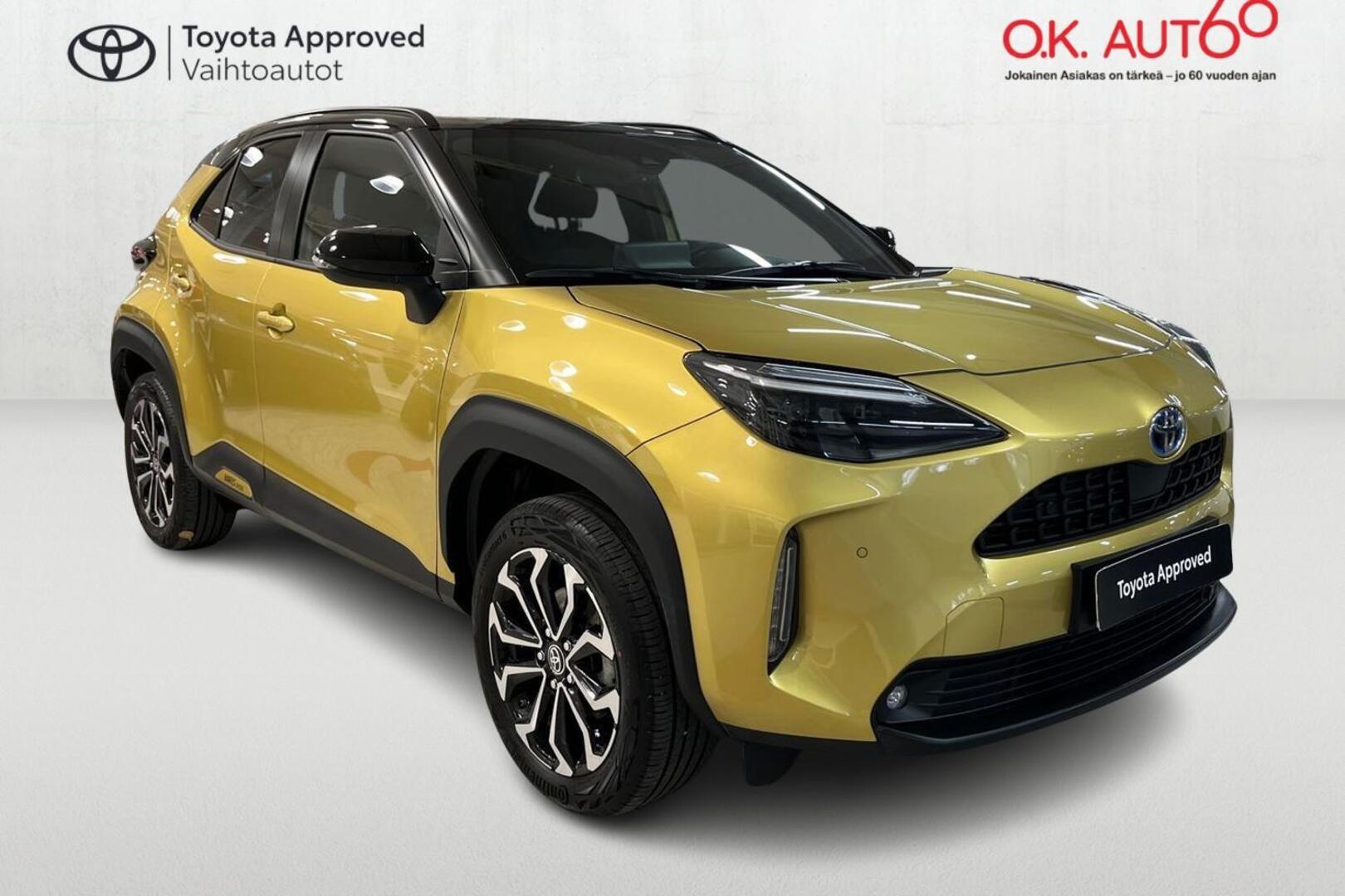 TOYOTA Yaris Cross 6