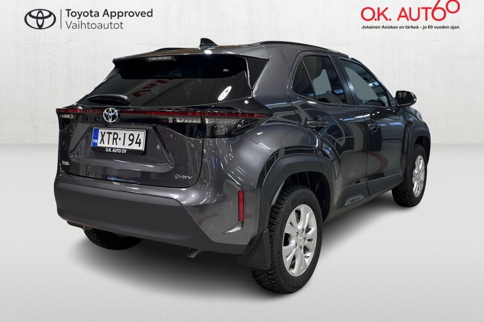 TOYOTA Yaris Cross 5