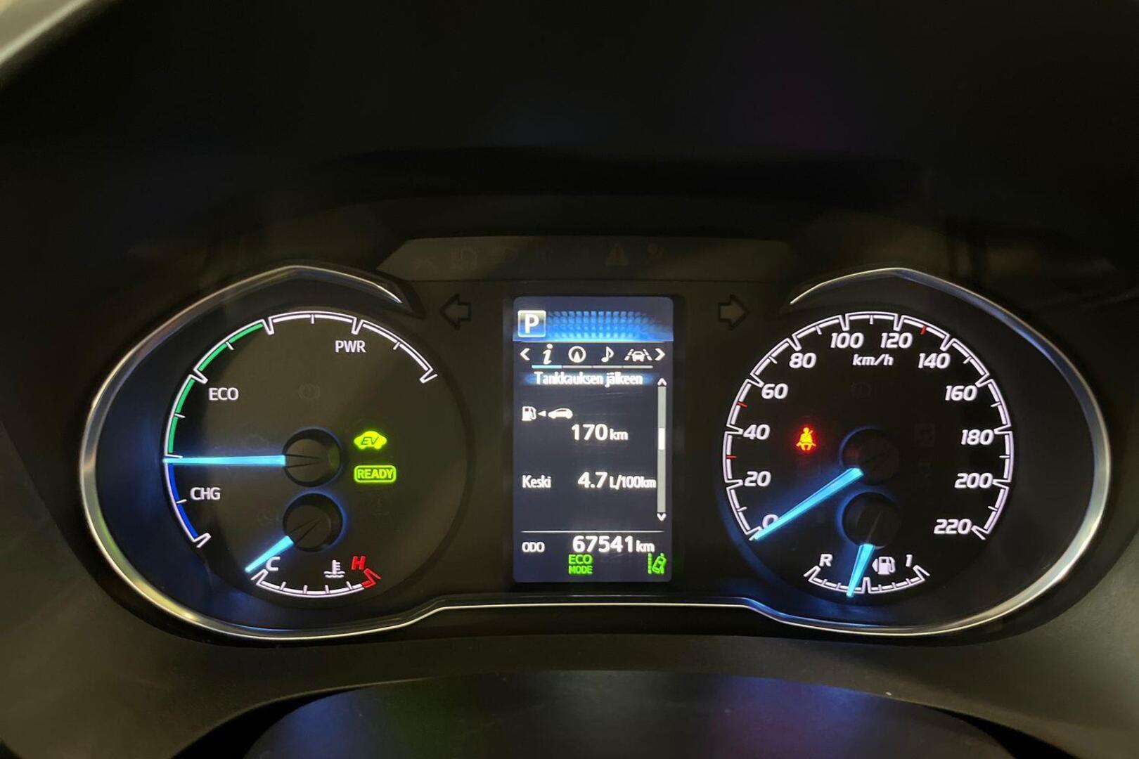 TOYOTA Yaris 13