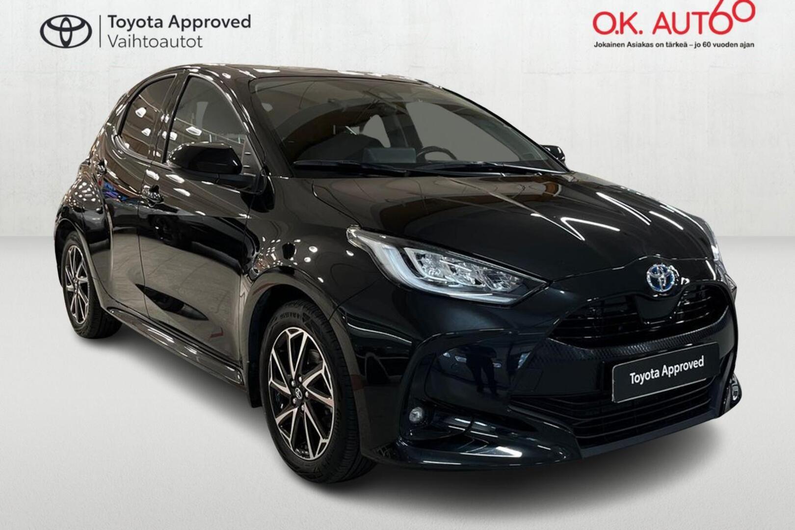 TOYOTA Yaris 6