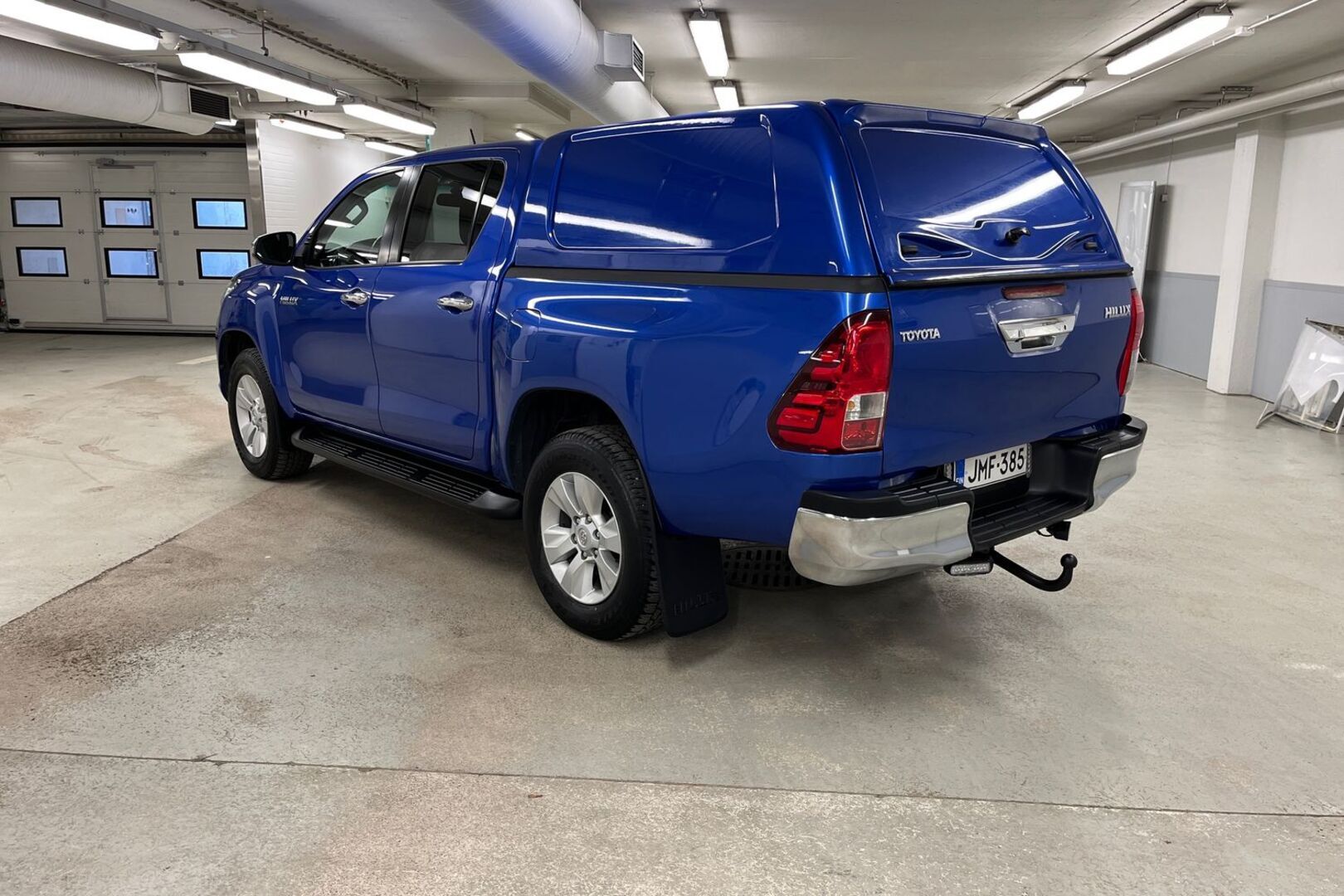 TOYOTA HILUX 3