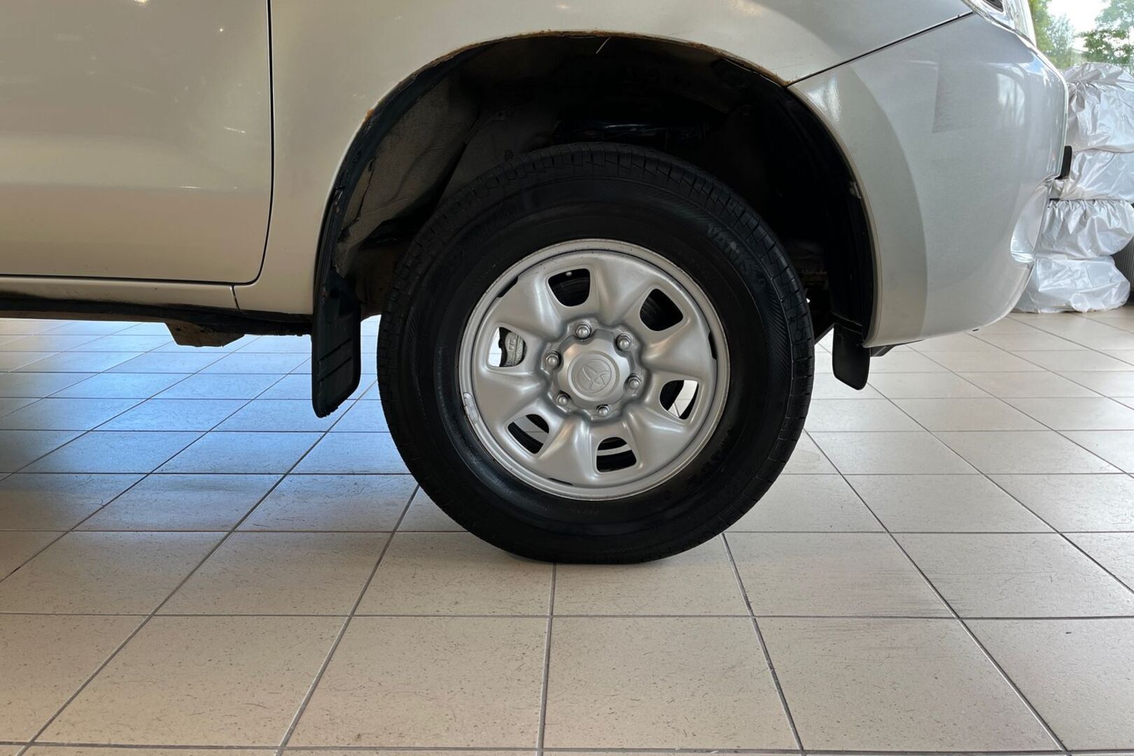 TOYOTA Hilux 14