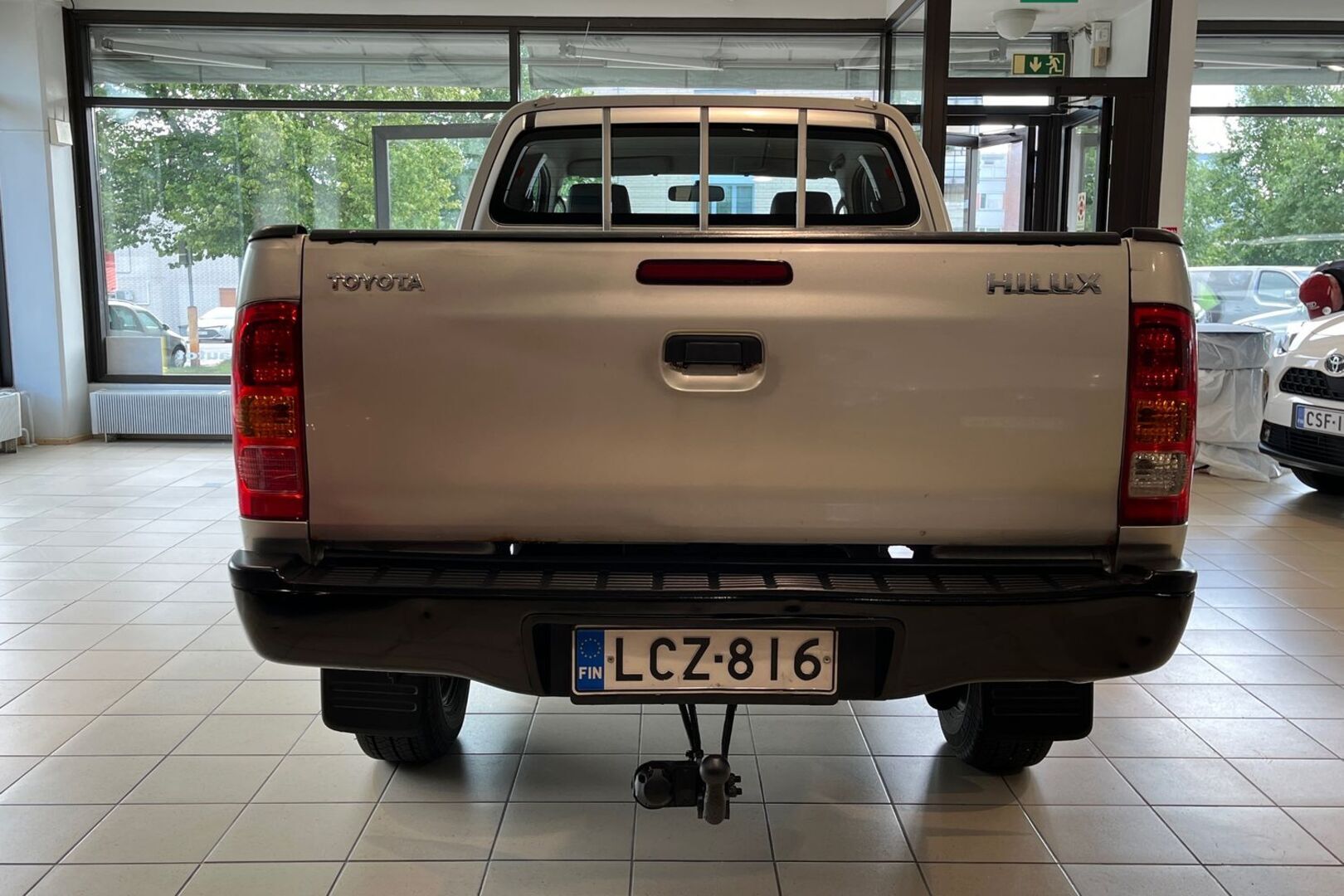 TOYOTA Hilux 5
