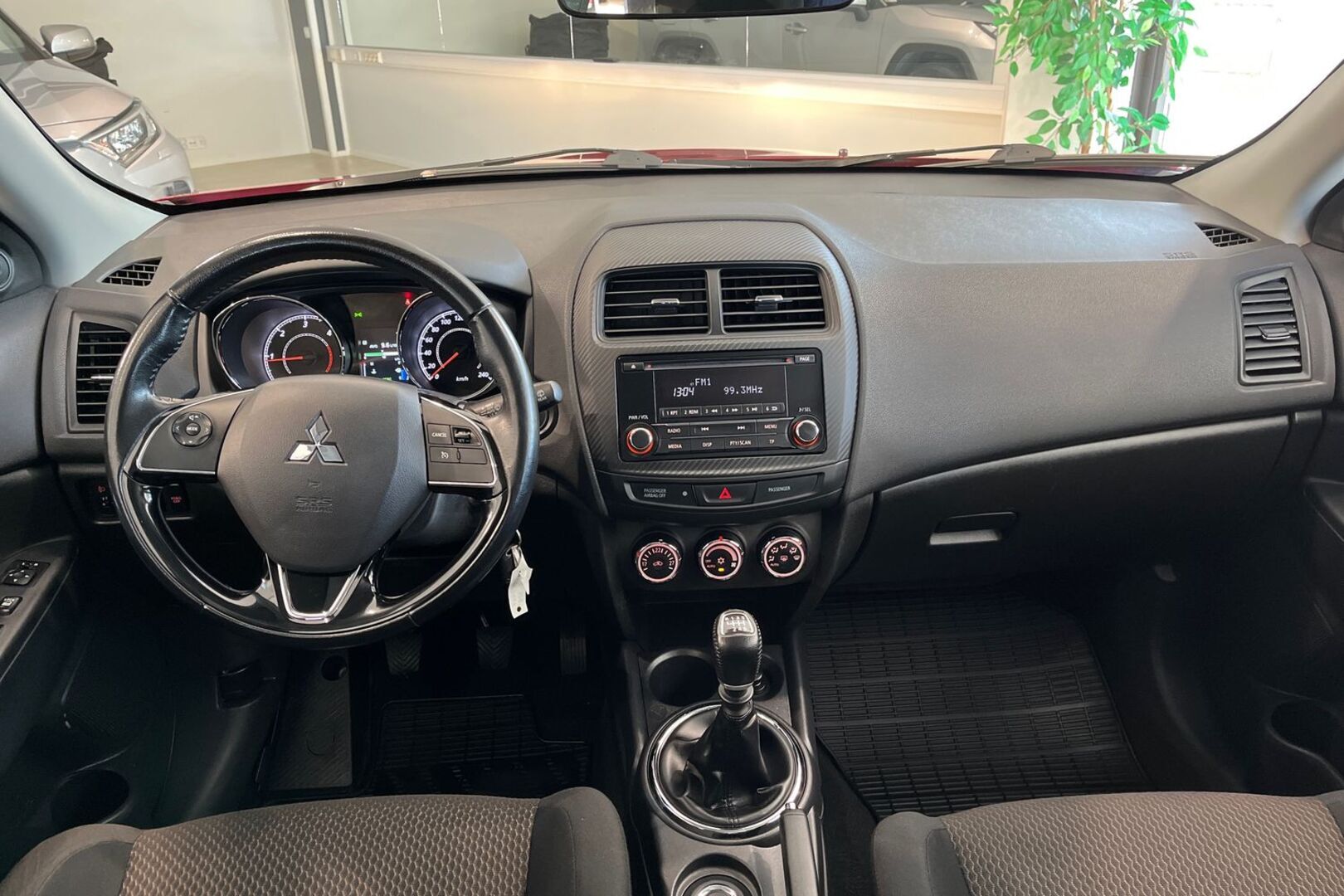 MITSUBISHI ASX 10