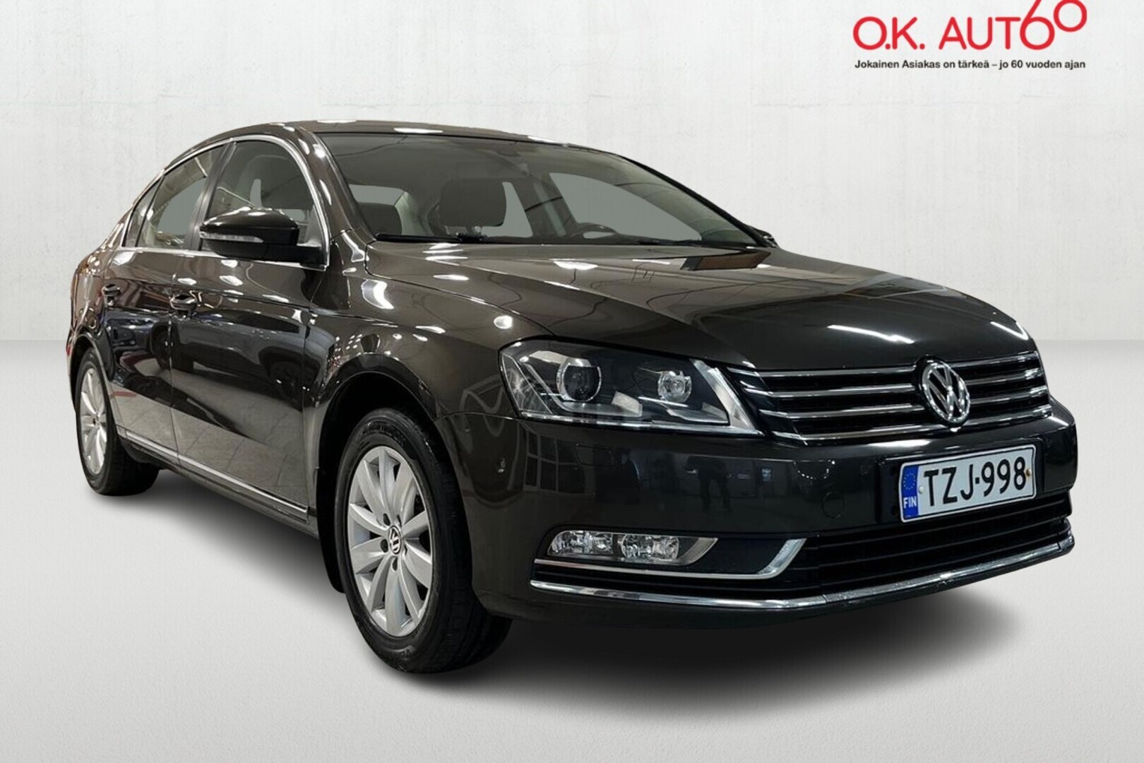 VOLKSWAGEN Passat 6