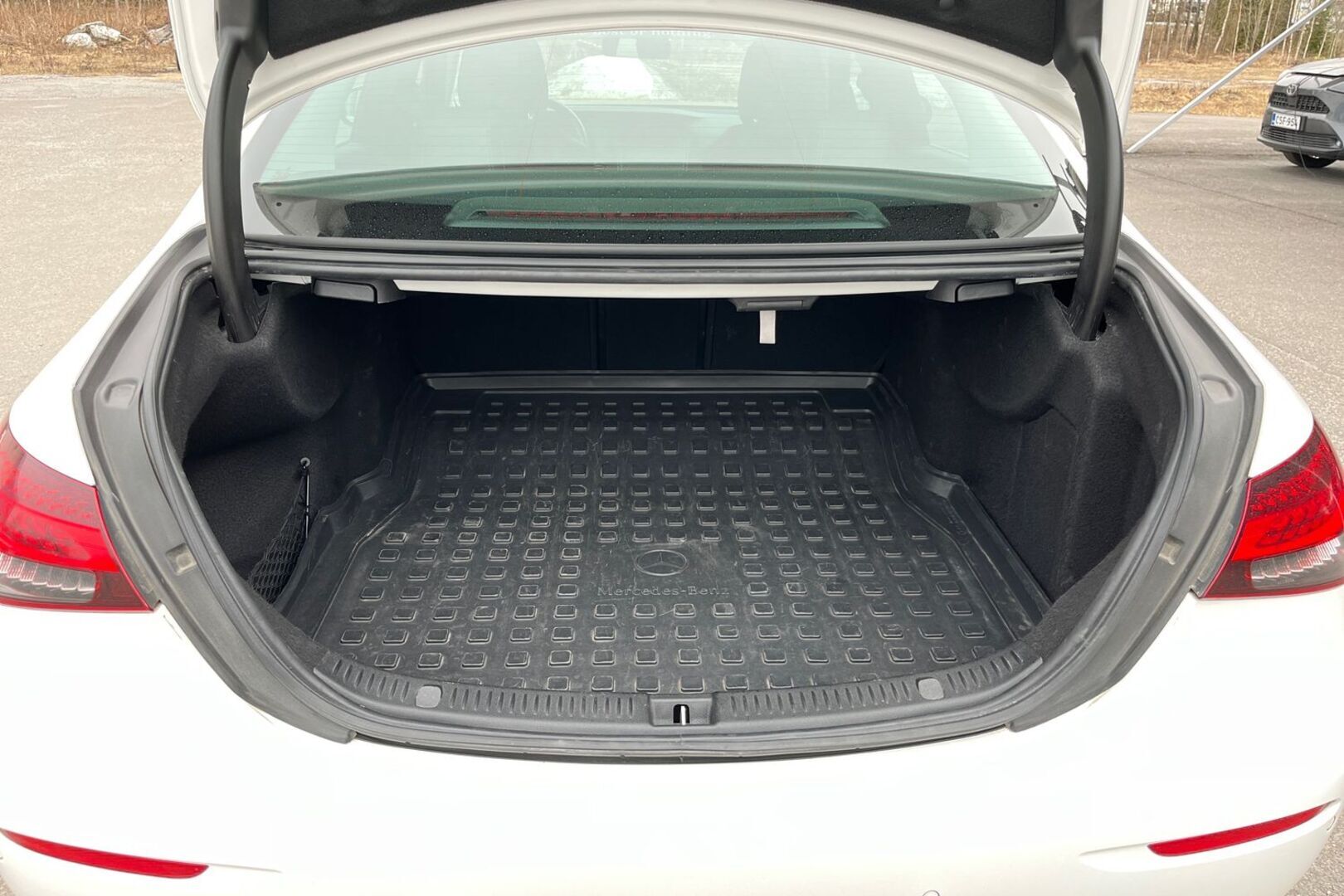 MERCEDES-BENZ E 15