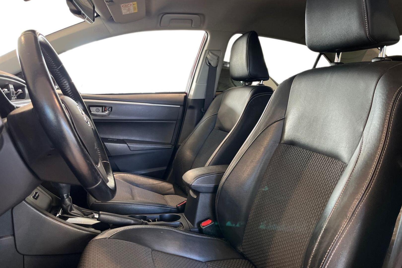 TOYOTA Corolla 10