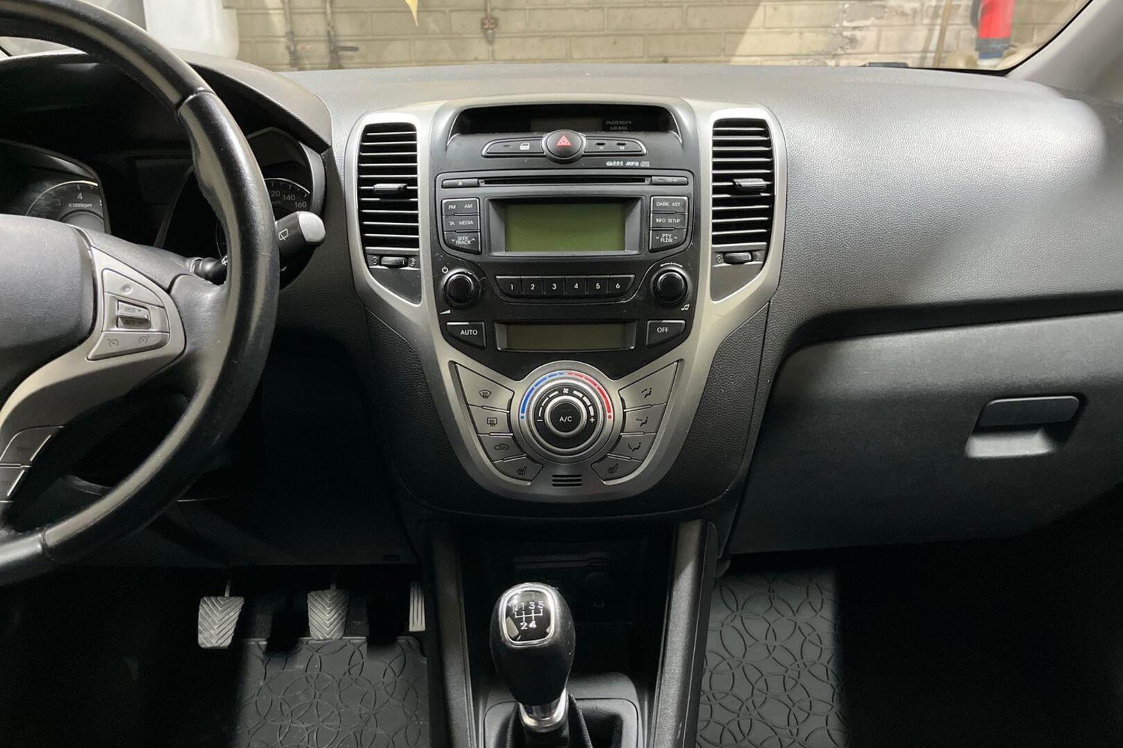HYUNDAI ix20 14