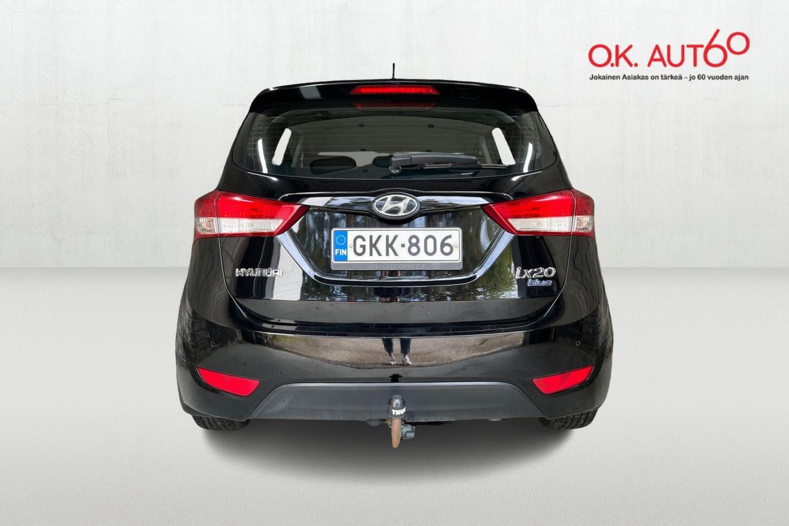 HYUNDAI ix20 4