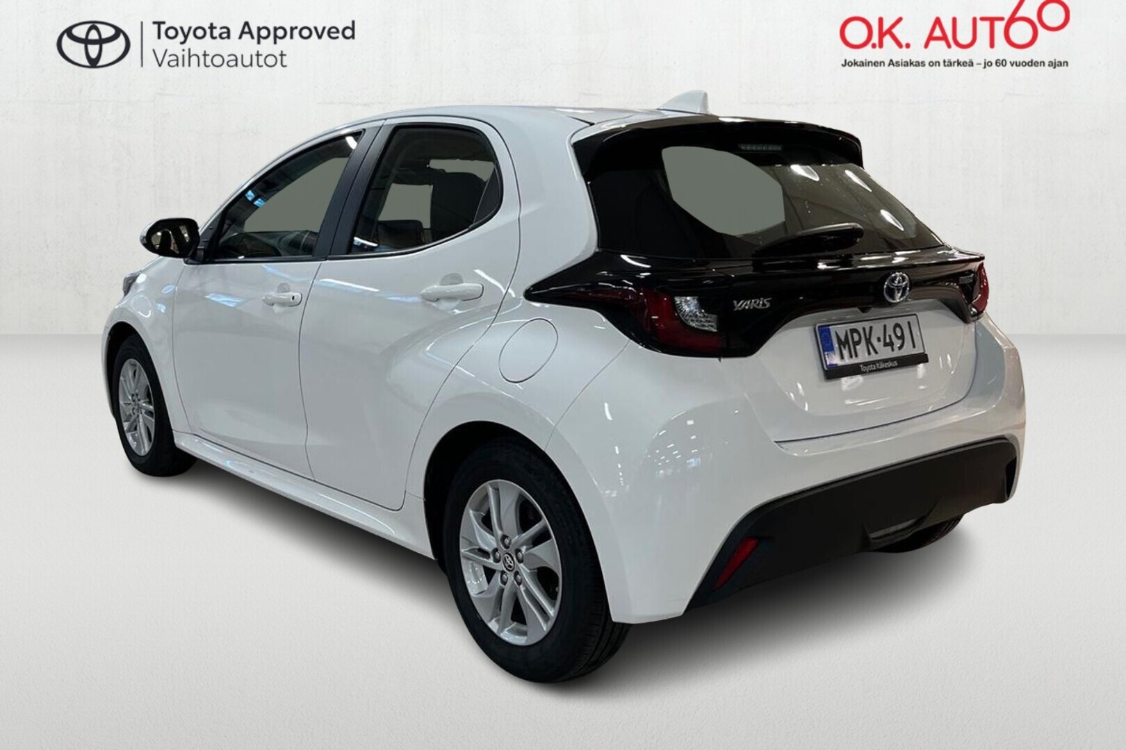 TOYOTA Yaris 3