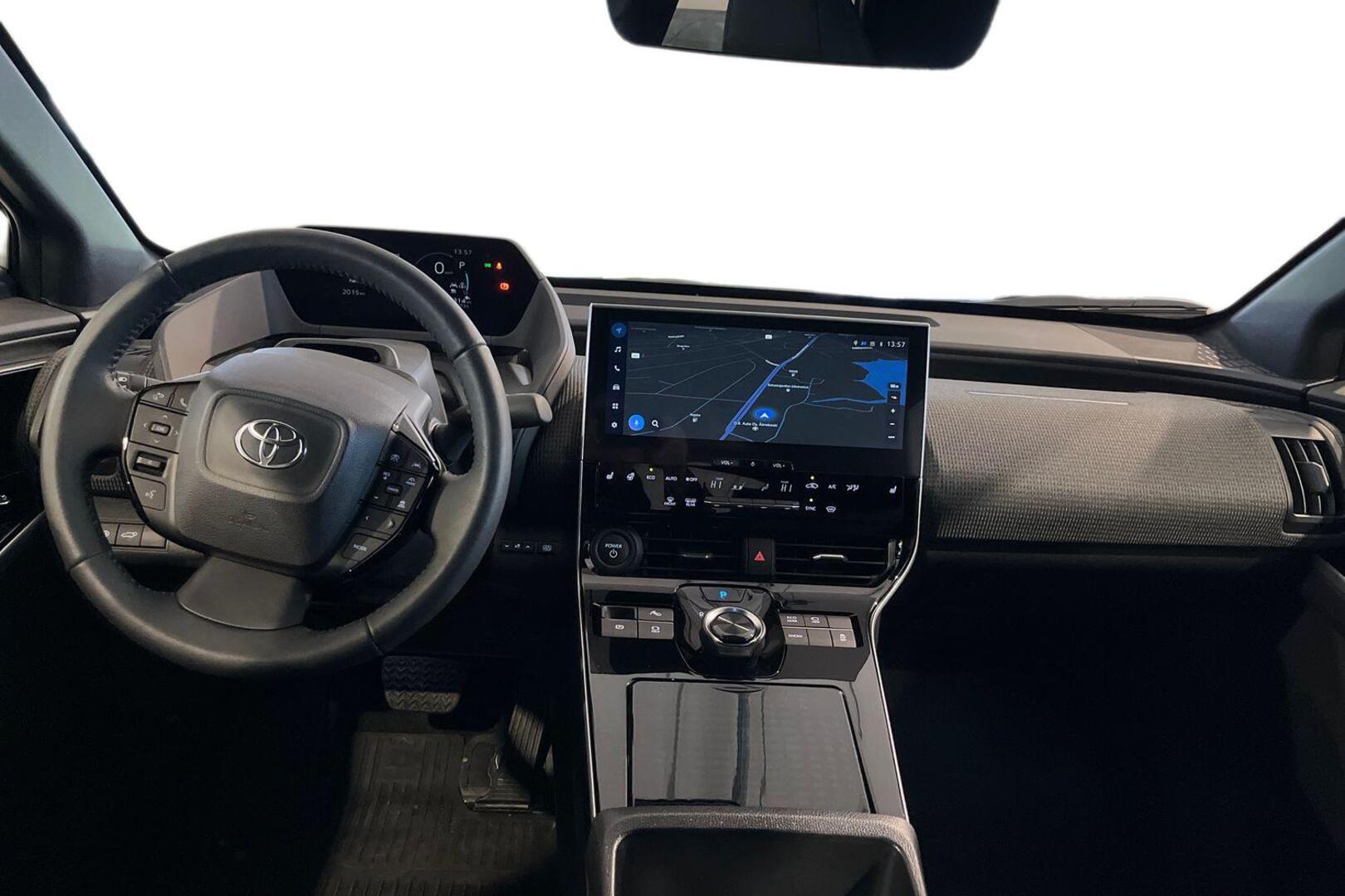 TOYOTA bZ4X 11