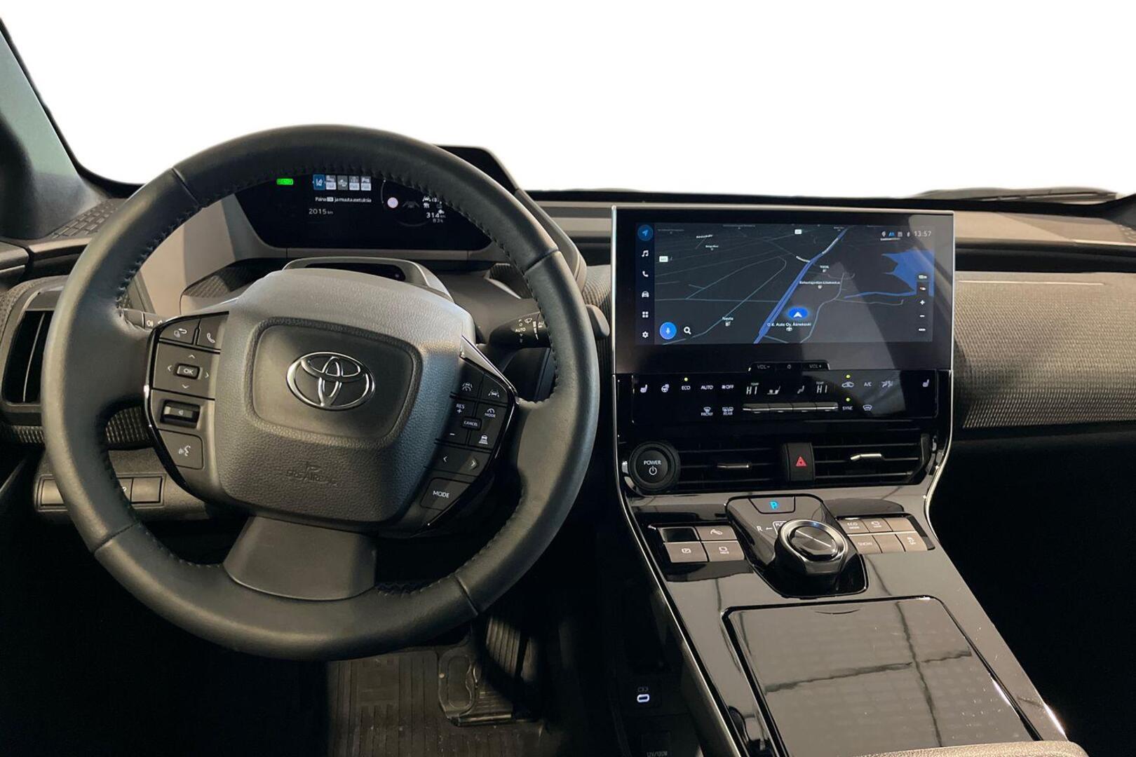 TOYOTA bZ4X 12