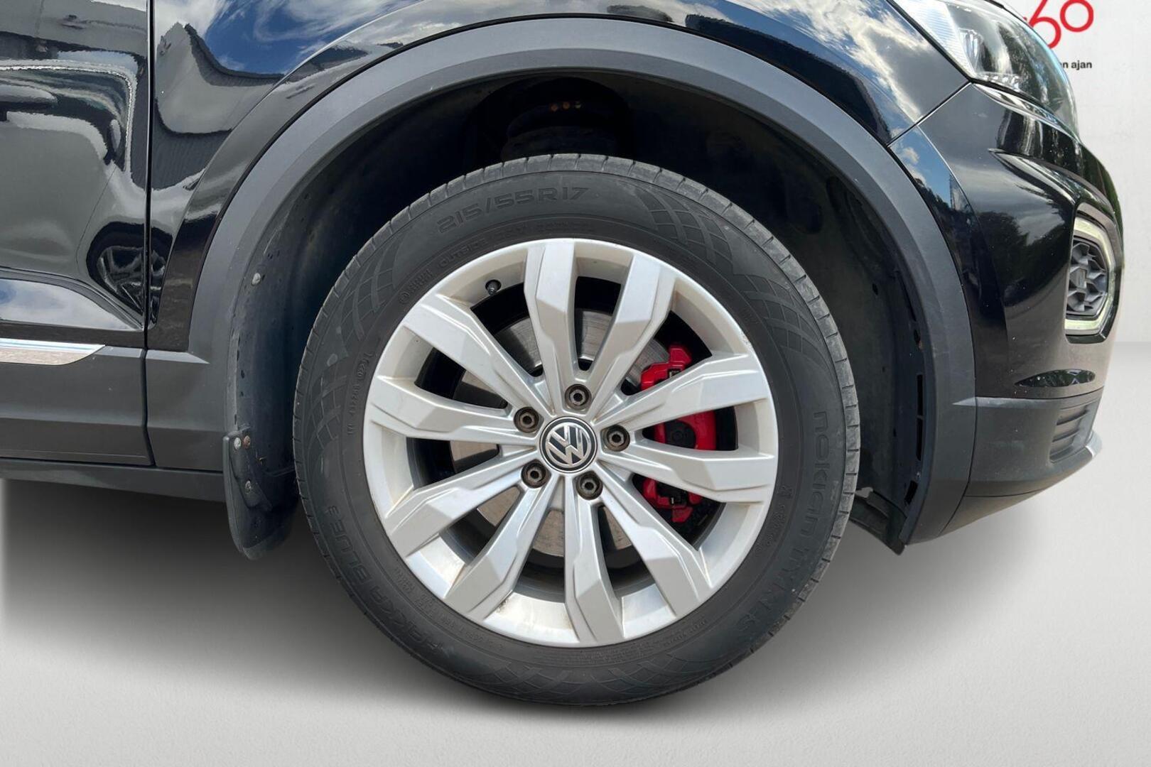 VOLKSWAGEN T-Roc 18