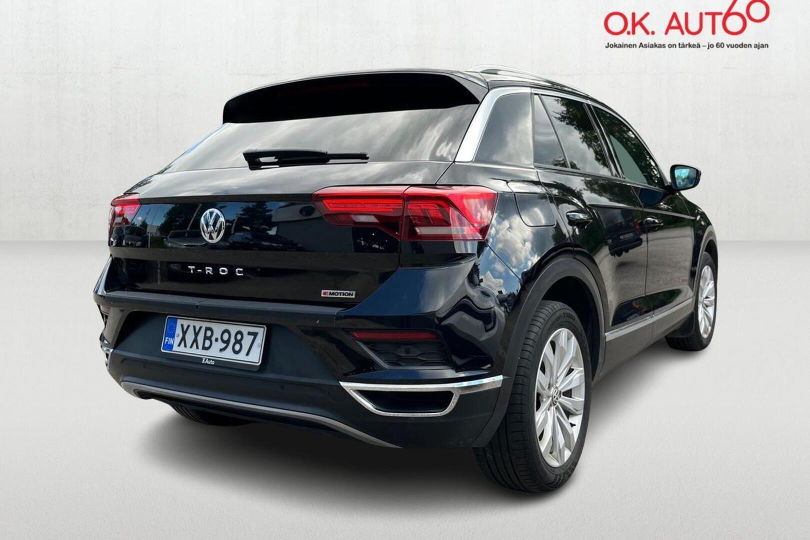 VOLKSWAGEN T-Roc 5