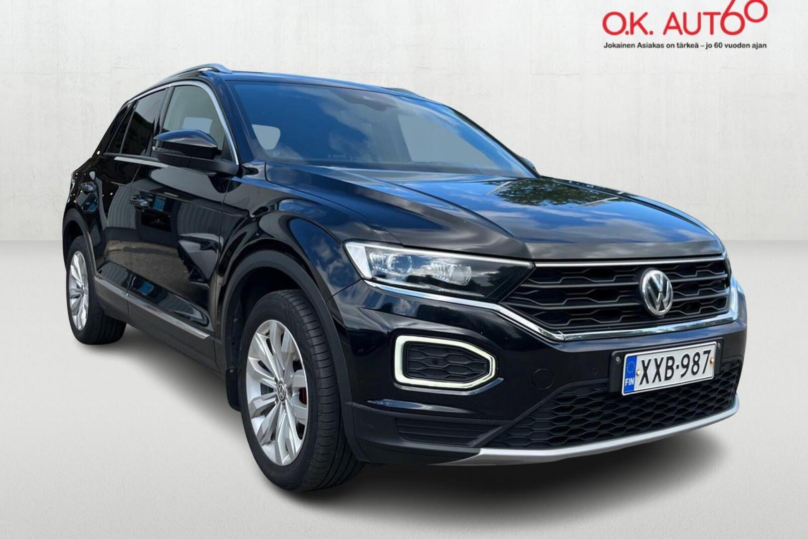 VOLKSWAGEN T-Roc 6