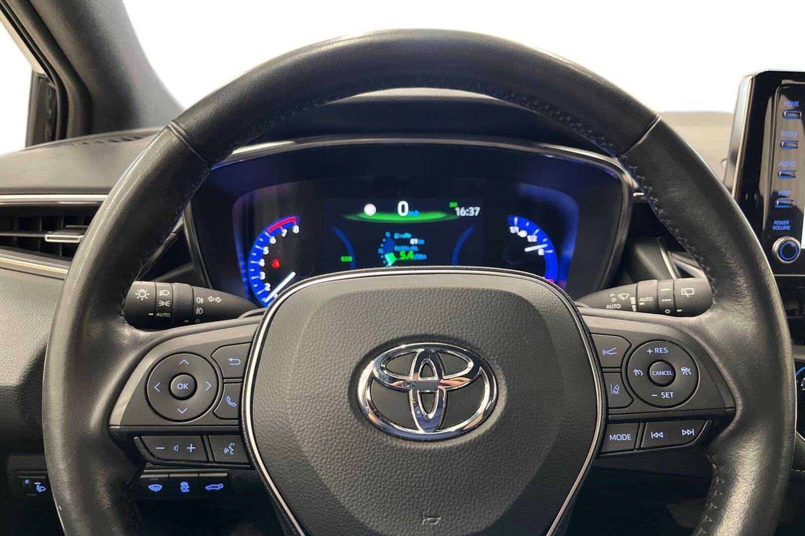 TOYOTA Corolla 13