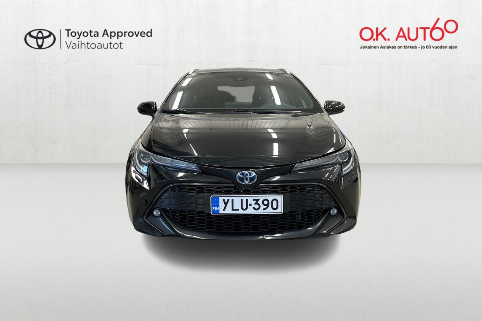 TOYOTA Corolla 8