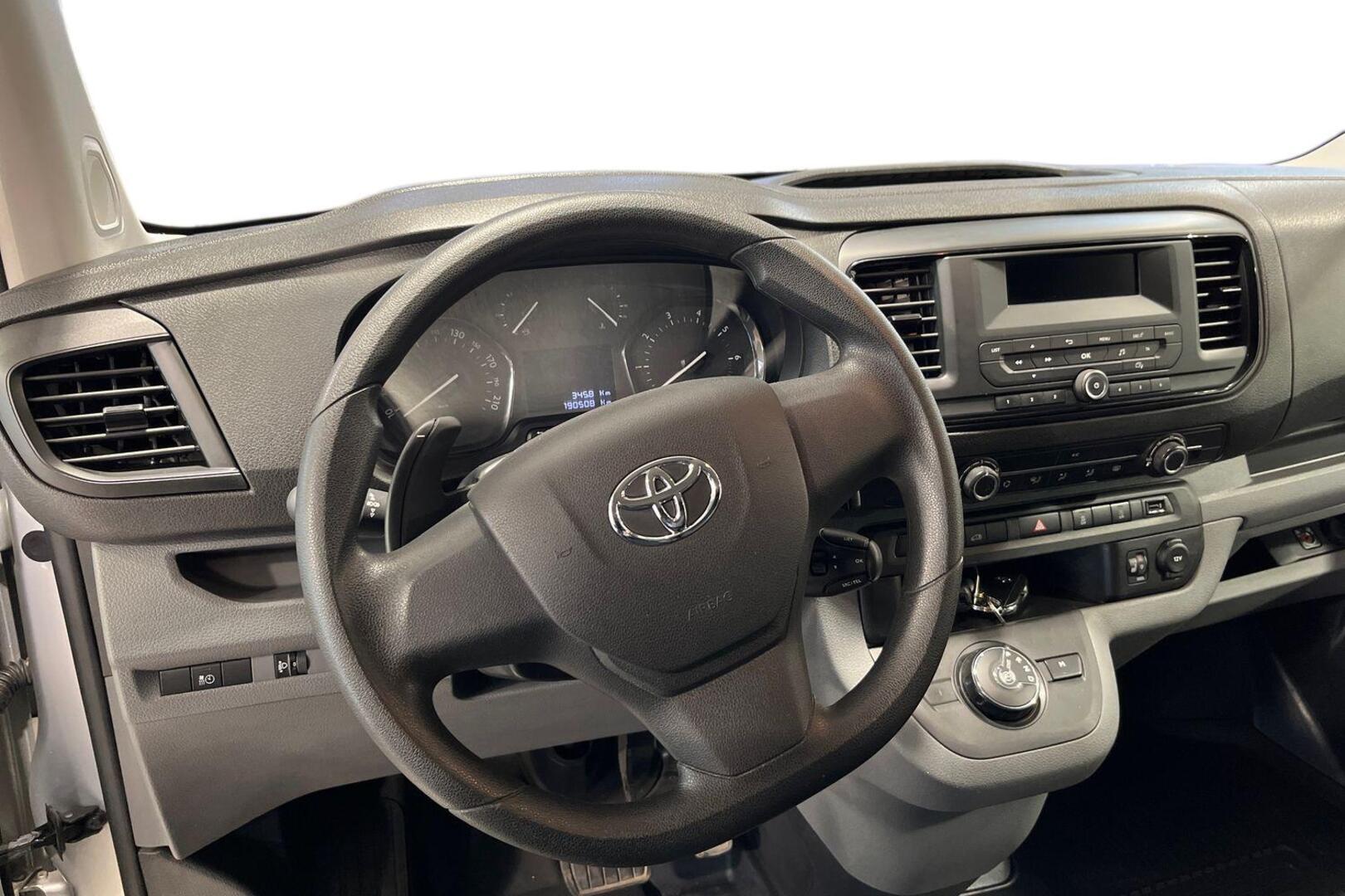 TOYOTA PROACE 11