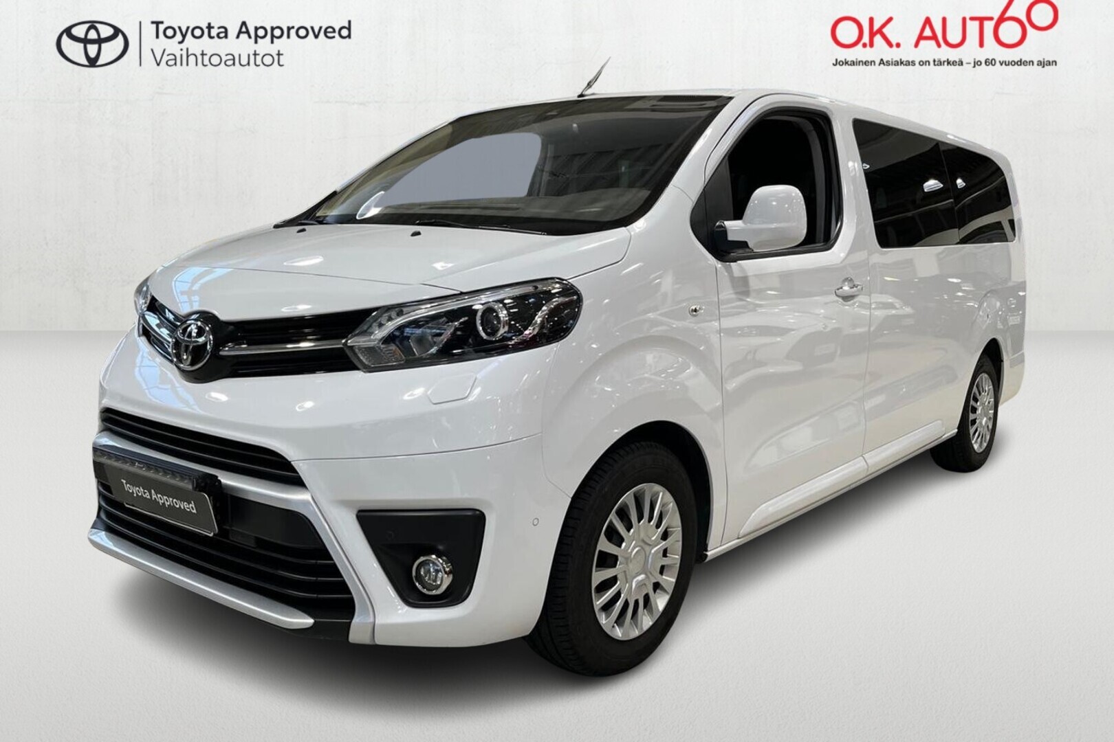 TOYOTA Proace Verso 1