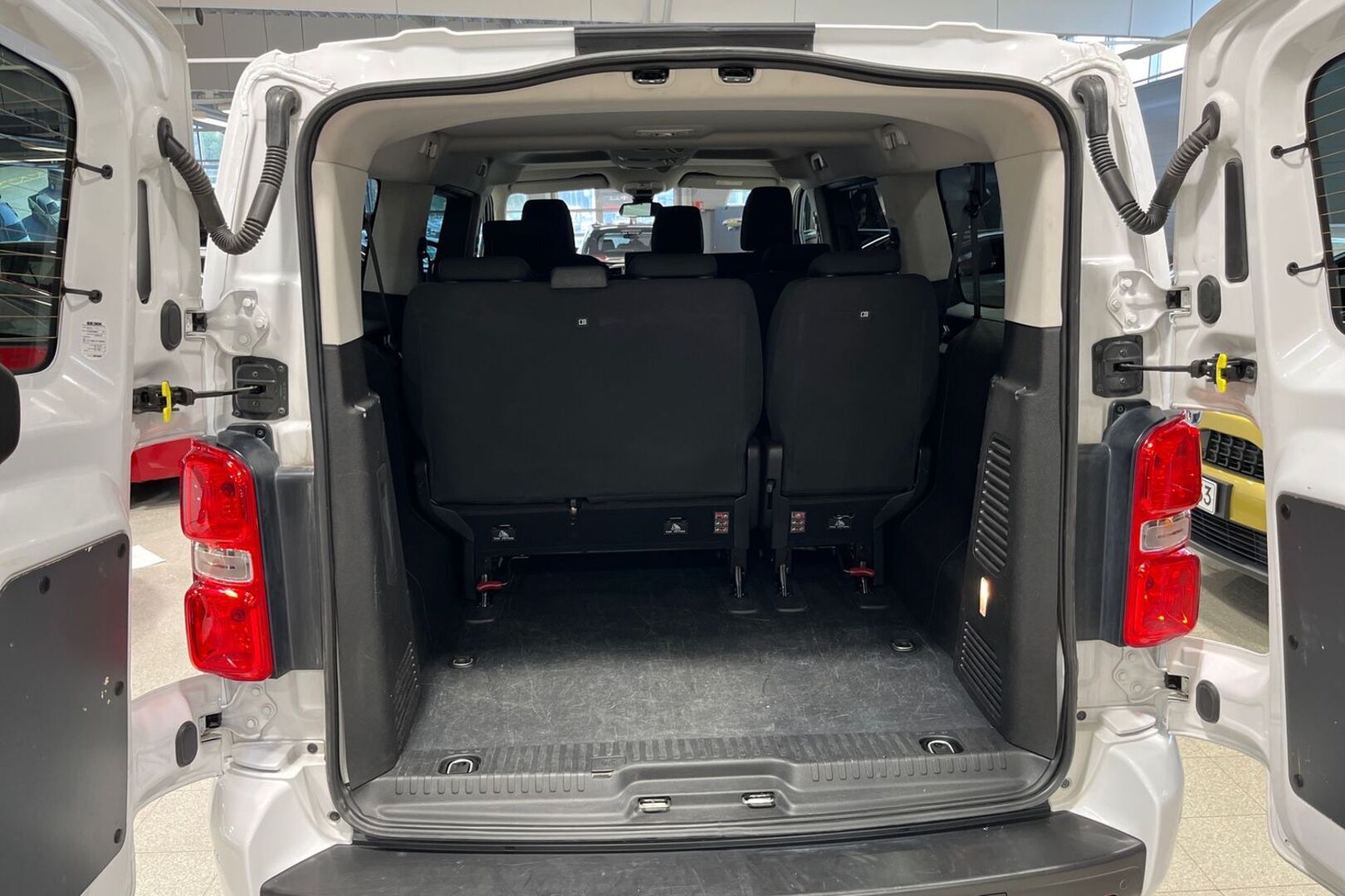 TOYOTA Proace Verso 17
