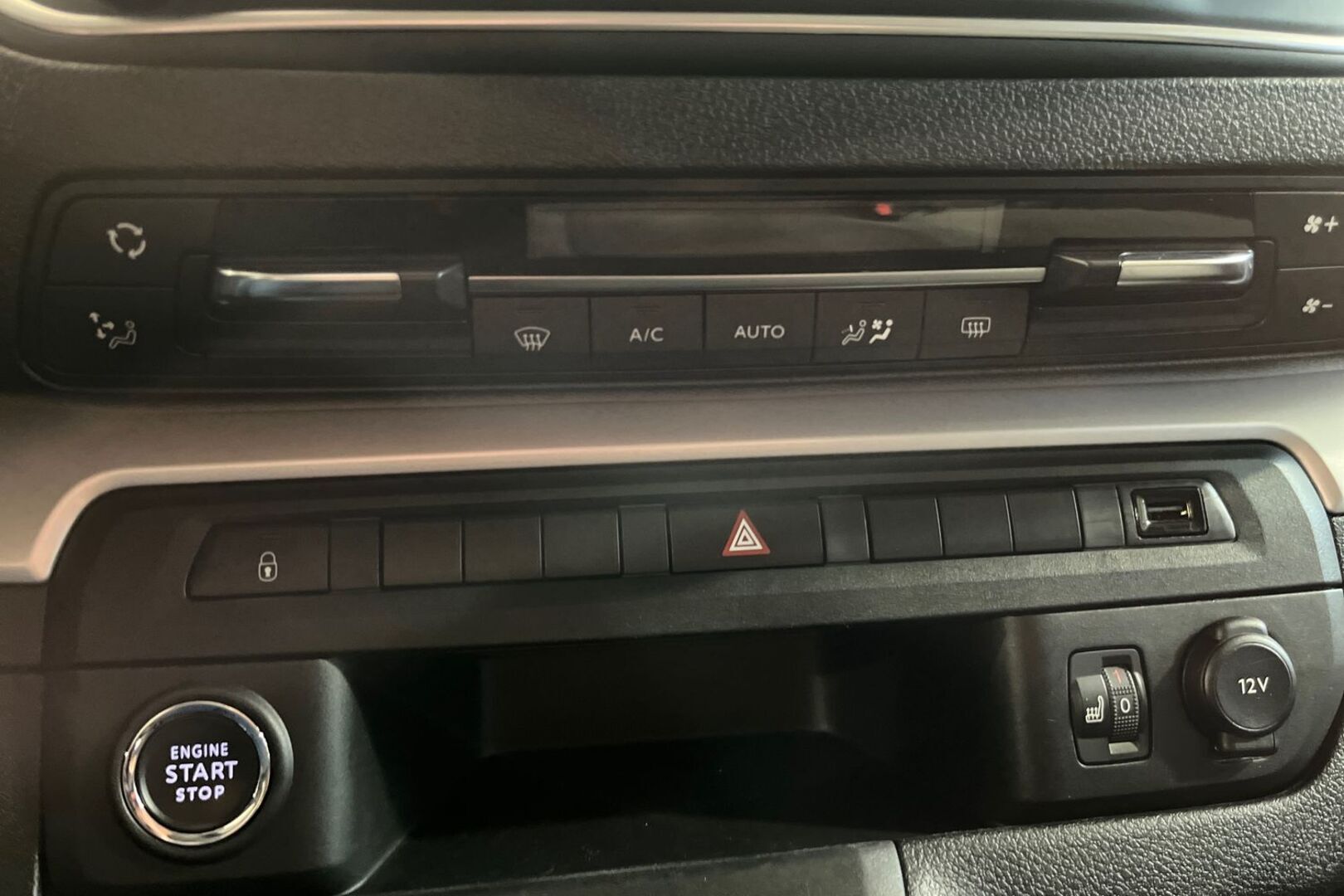 TOYOTA Proace Verso 24
