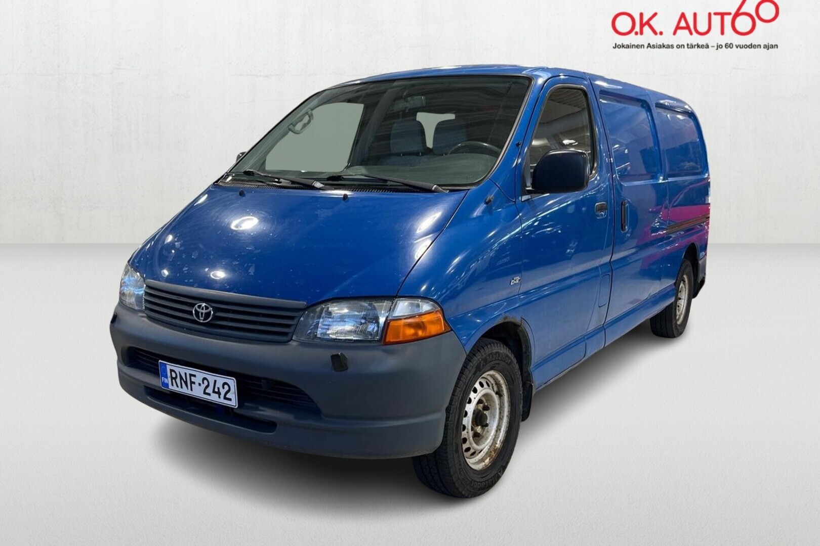 TOYOTA Hiace 1