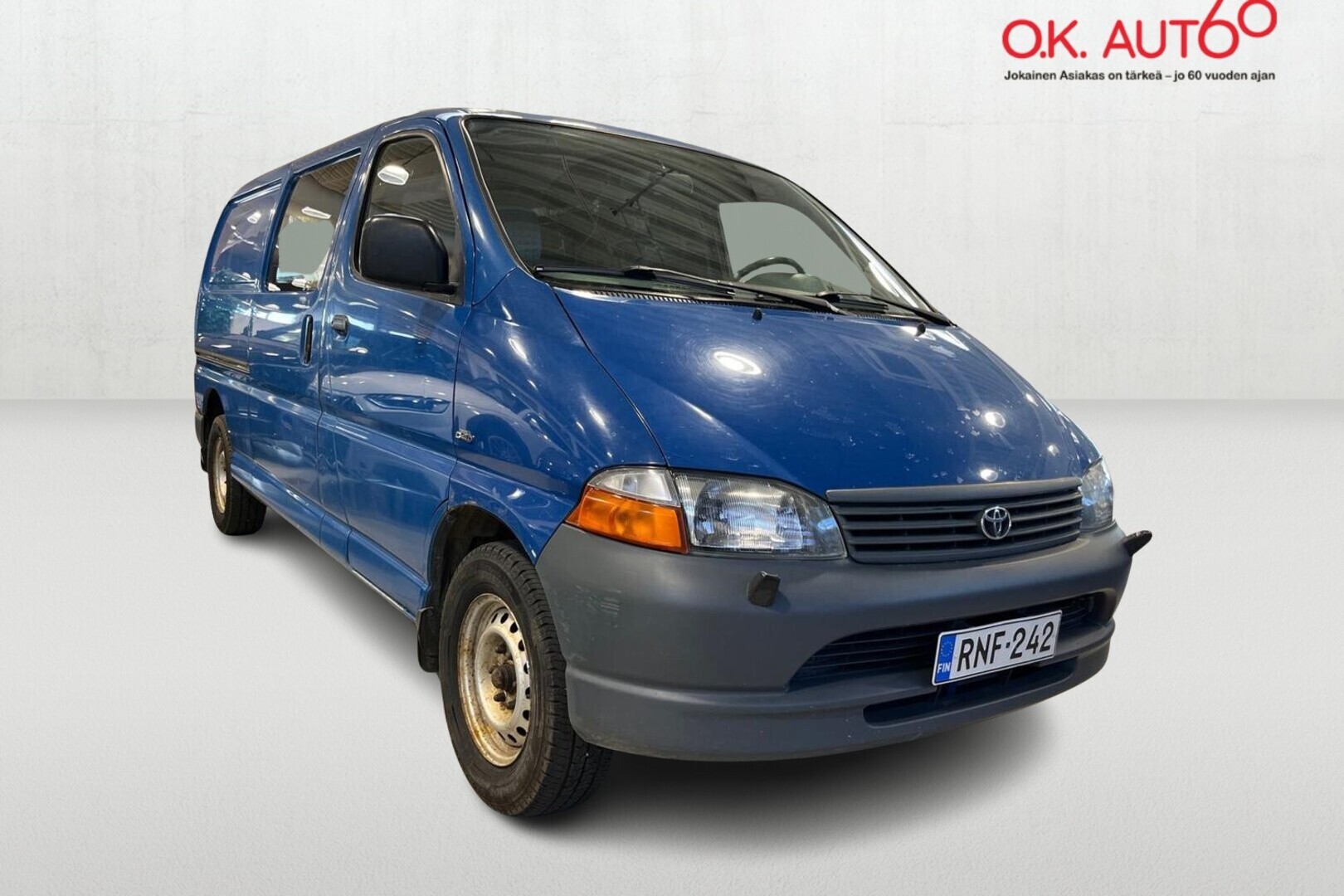 TOYOTA Hiace 6