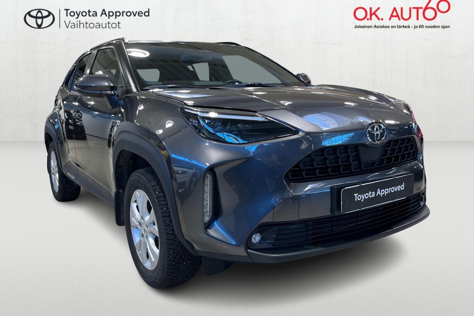 TOYOTA Yaris Cross 8